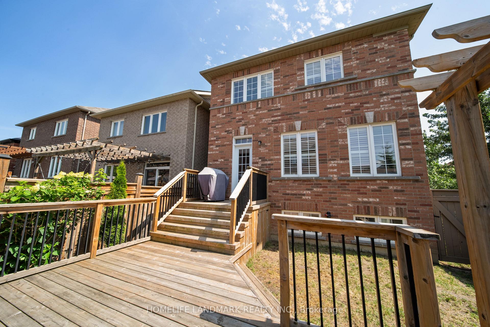 Photo 13 of 50 Keith-Wright Crescent, Ajax, Northeast Ajax — HOMEH