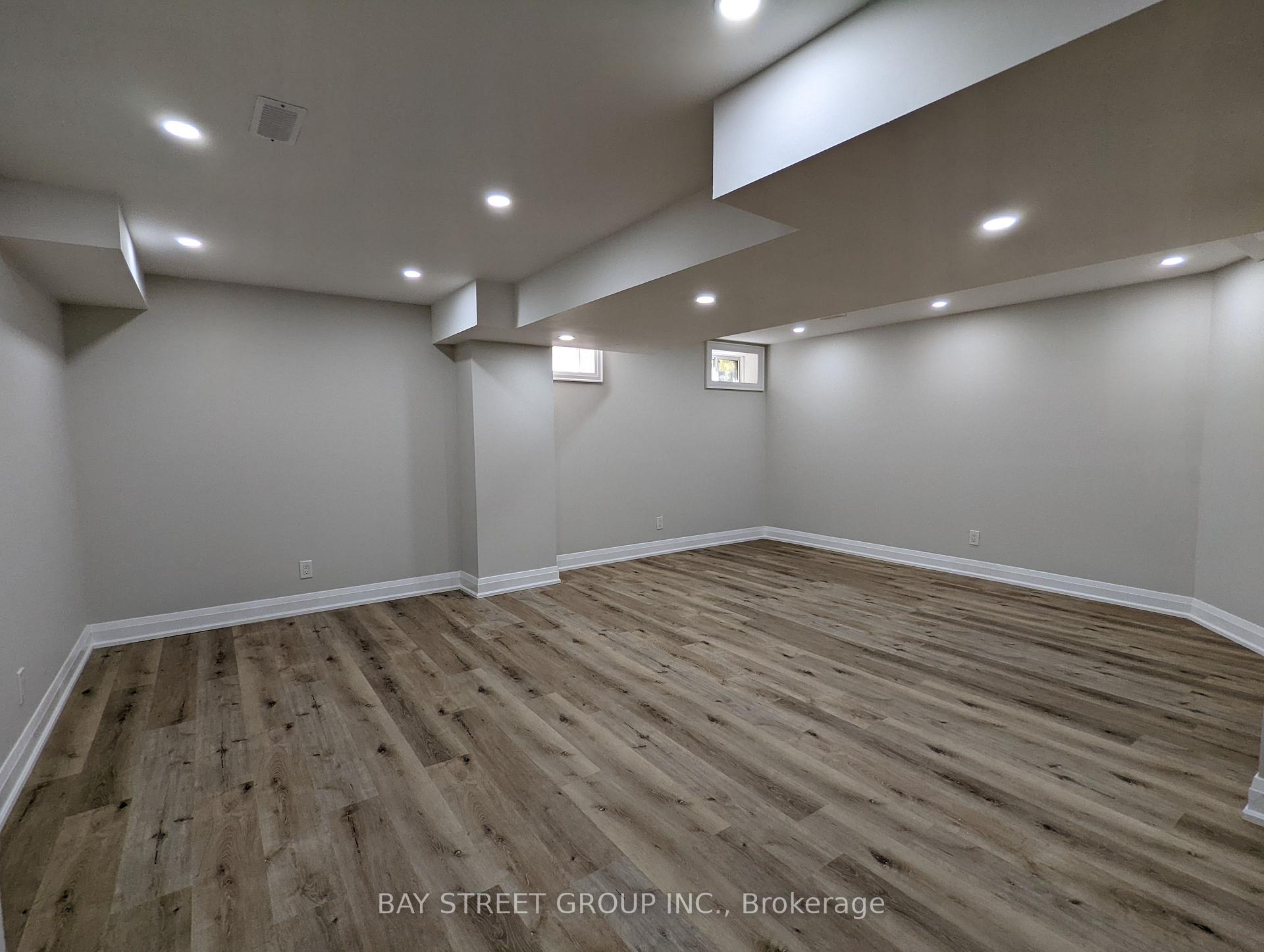 Photo 16 of 80 Brock Avenue, Markham, Berczy — HOMEH