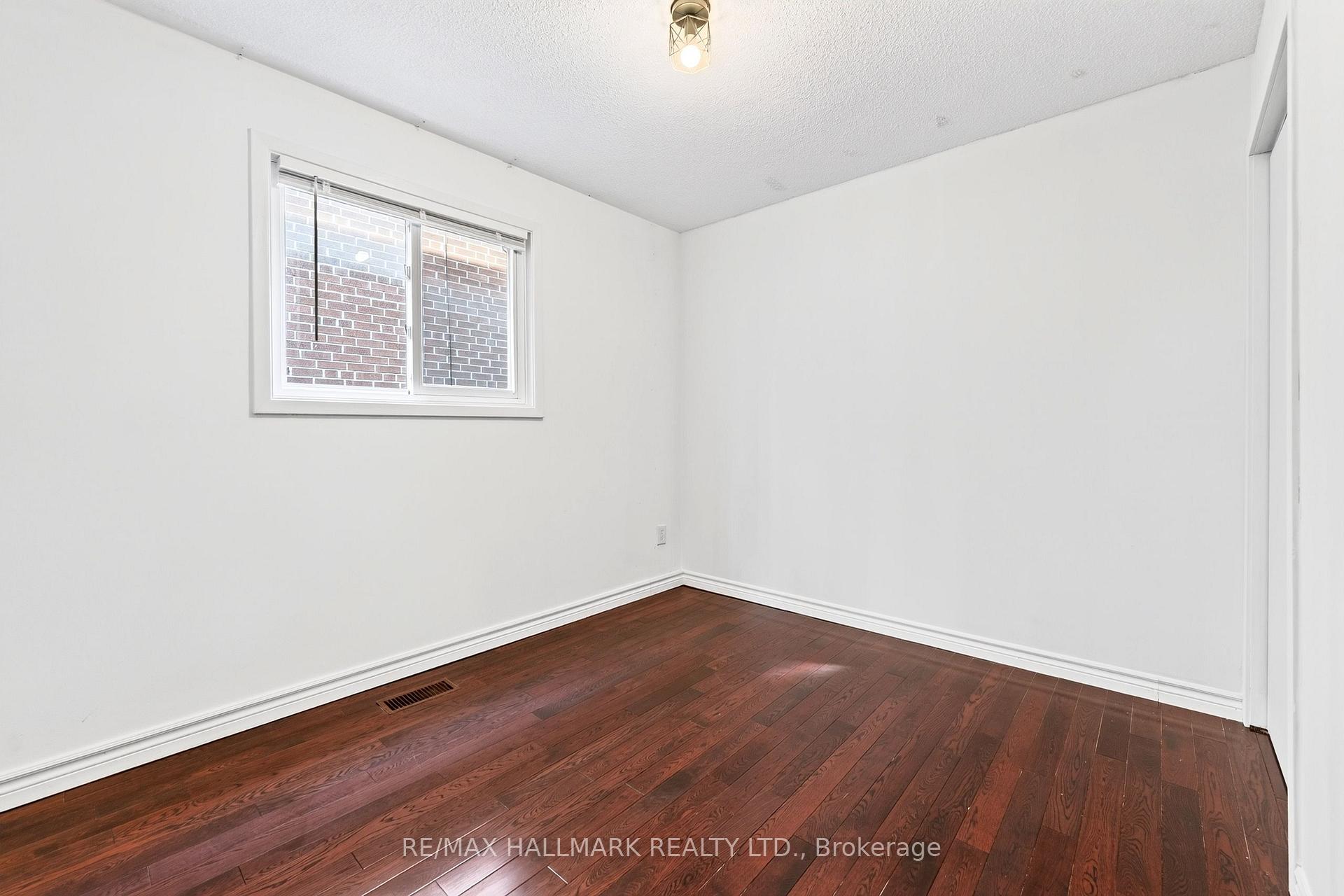 Photo 13 of Unit MAIN, 402 Kingston Road, Toronto, East End-Danforth — HOMEH