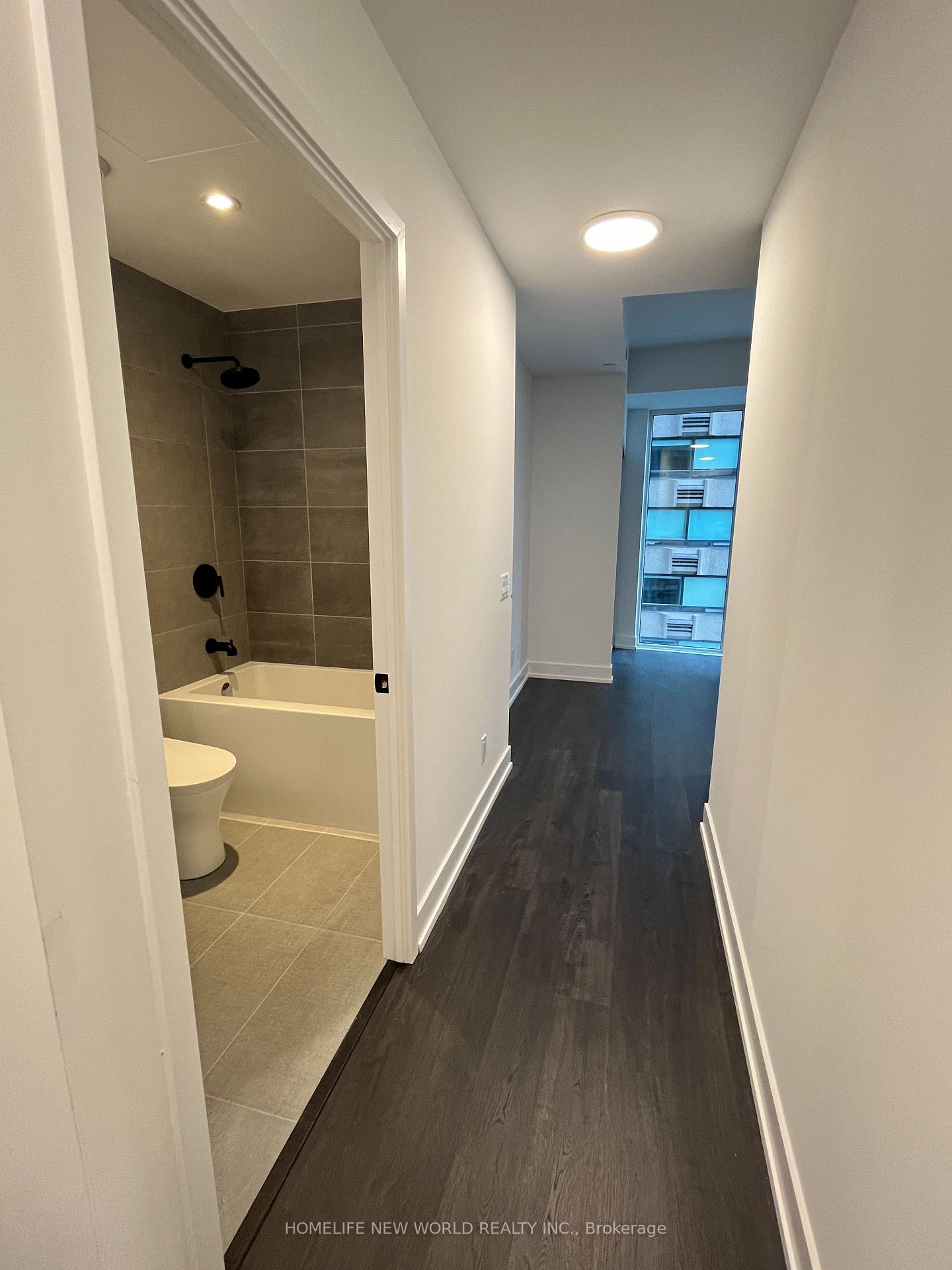 Photo 5 of Unit 910, 308 Jarvis Street, Toronto, Church-Yonge Corridor — HOMEH