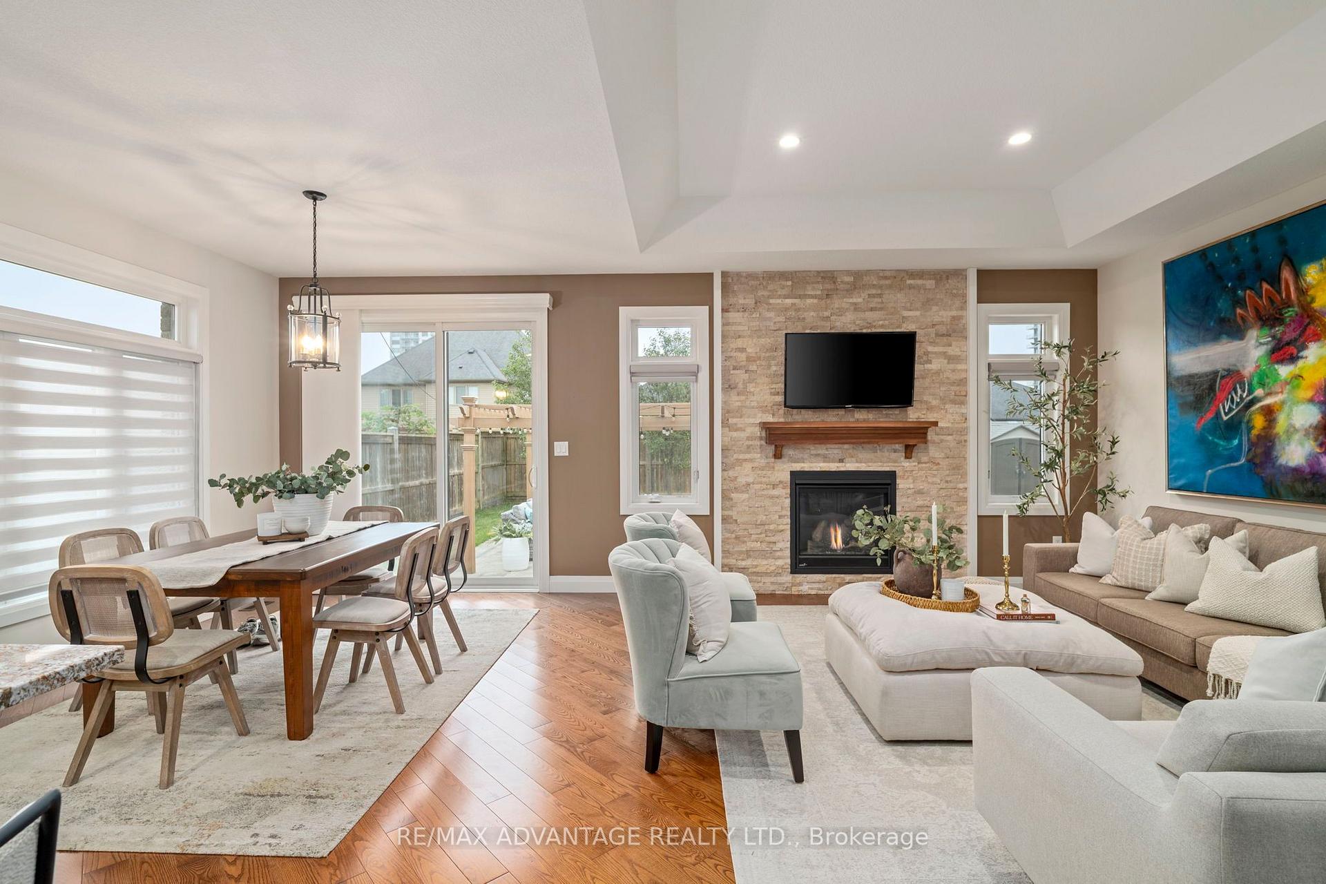 Photo 19 of 773 Hickorystick Key, London, North R — HOMEH