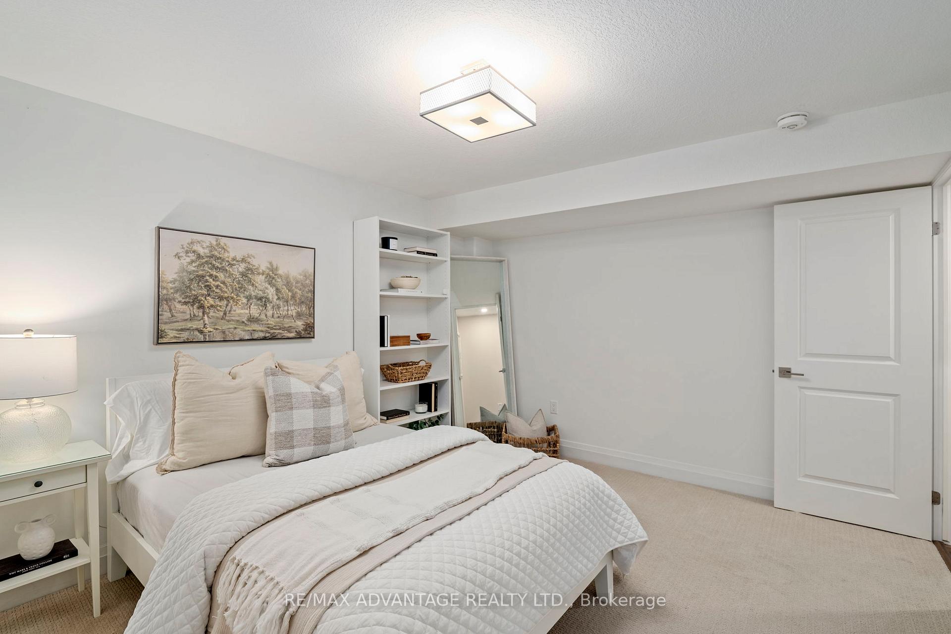 Photo 42 of 773 Hickorystick Key, London, North R — HOMEH