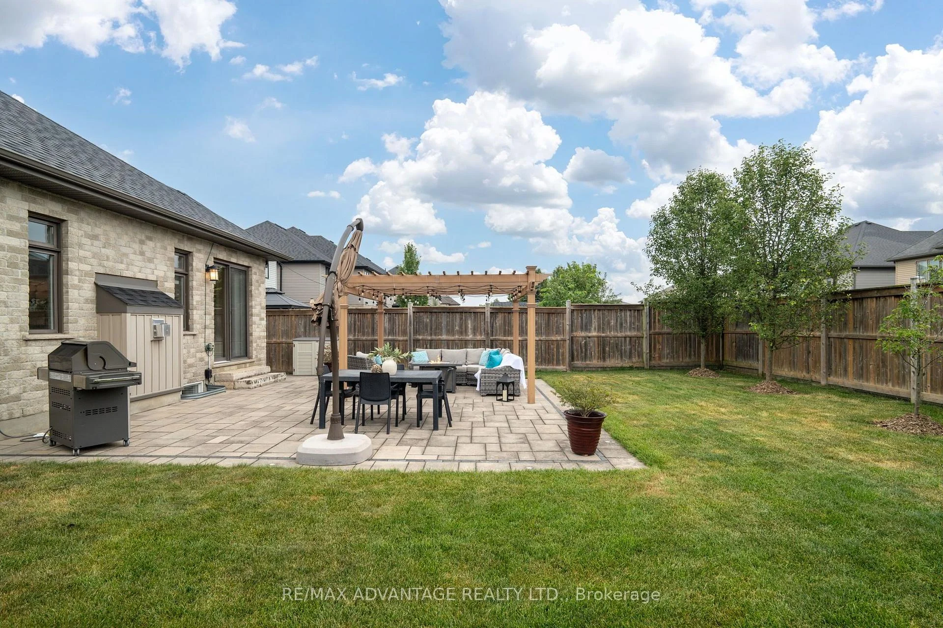 Photo 58 of 773 Hickorystick Key, London, North R — HOMEH