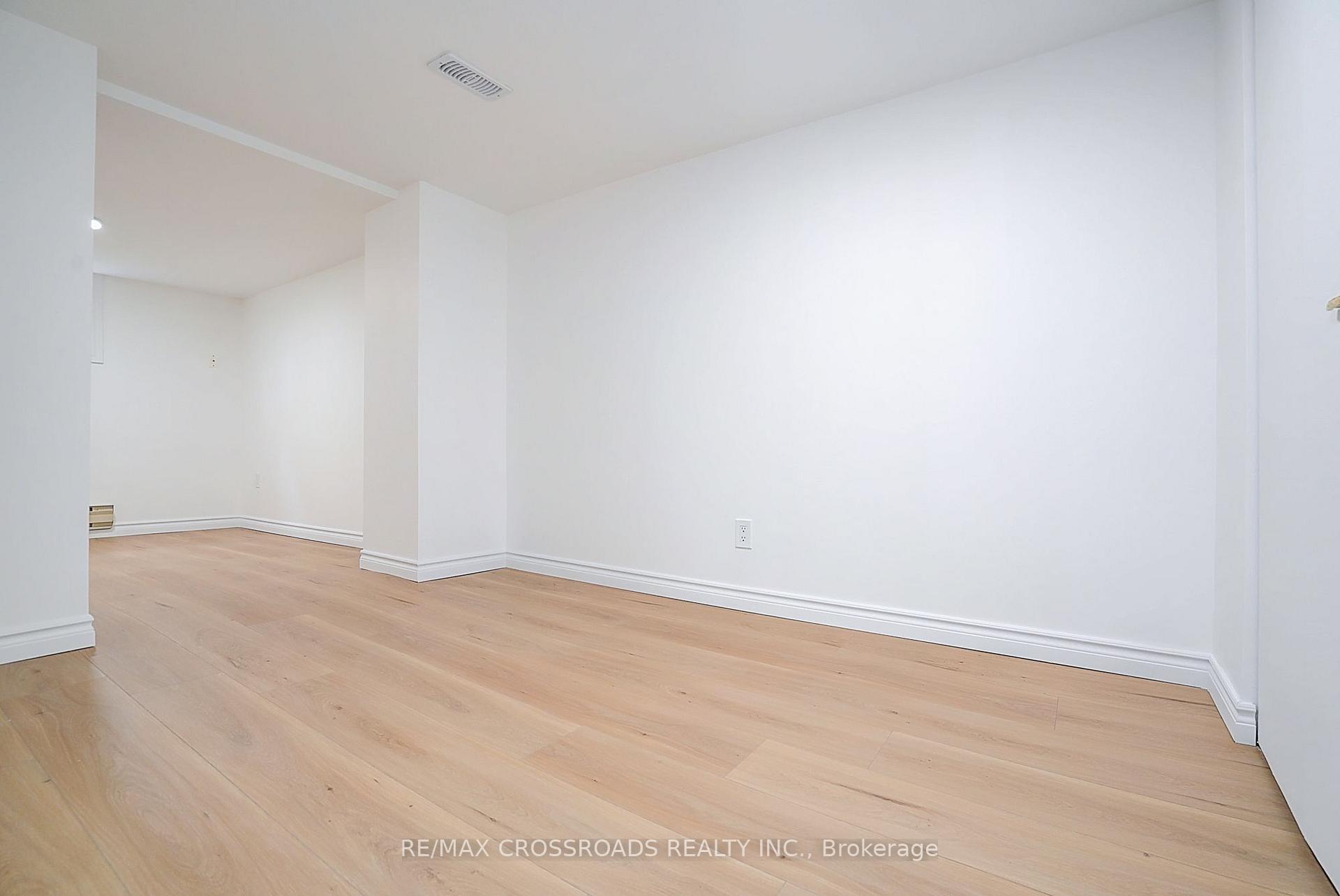 Photo 41 of 128 Leacrest Road, Toronto, Leaside — HOMEH