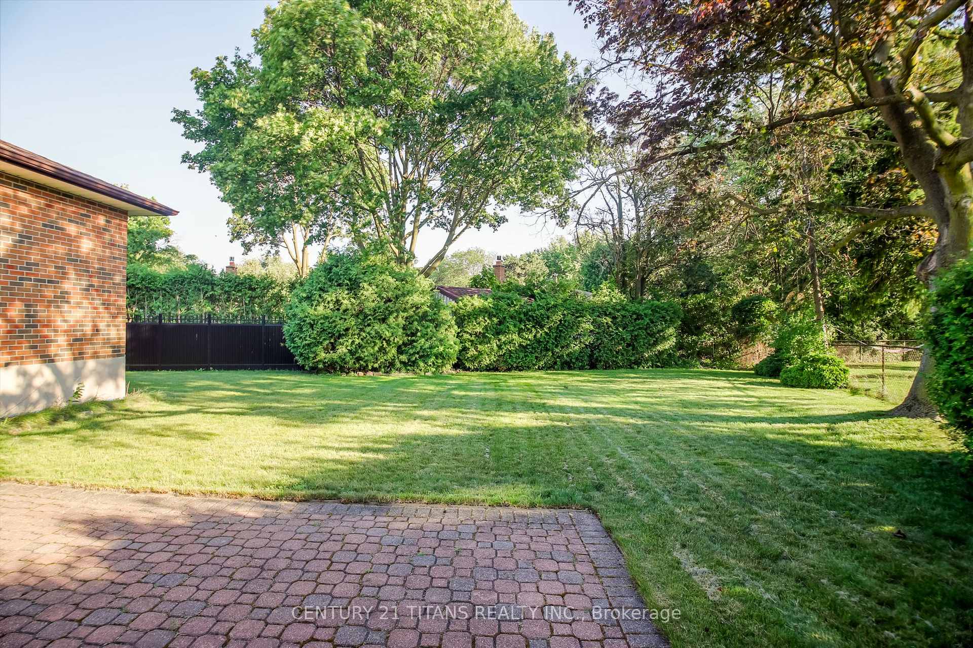 Photo 32 of 9 Minos Crescent, Scarborough, Woburn — HOMEH