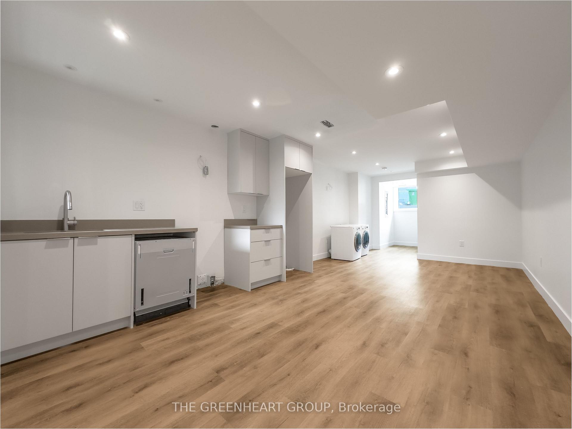 Photo 9 of 89 Montrose Avenue, Toronto, Trinity-Bellwoods — HOMEH