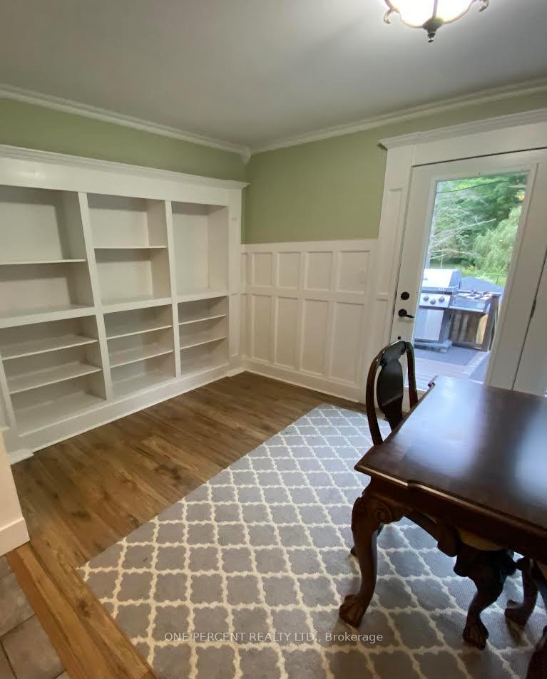 Photo 10 of 105 Fredrick Street, Bracebridge, Draper — HOMEH