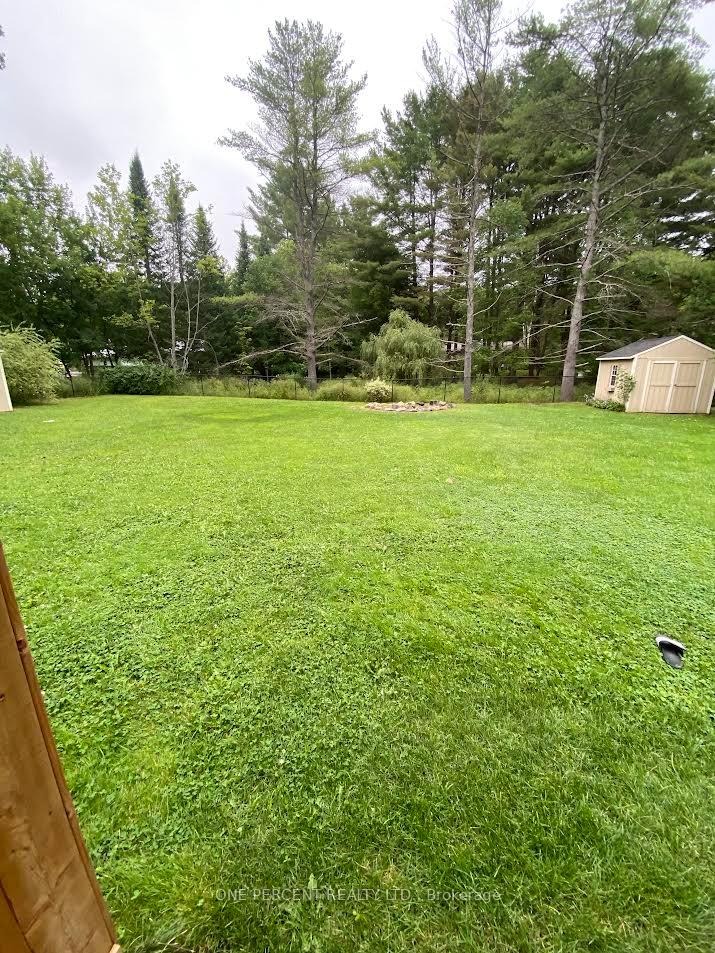 Photo 32 of 105 Fredrick Street, Bracebridge, Draper — HOMEH