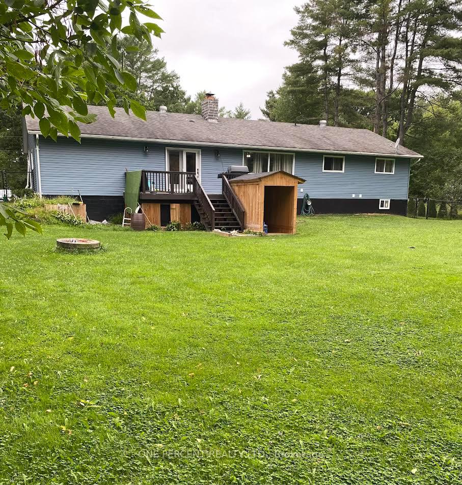 Photo 33 of 105 Fredrick Street, Bracebridge, Draper — HOMEH