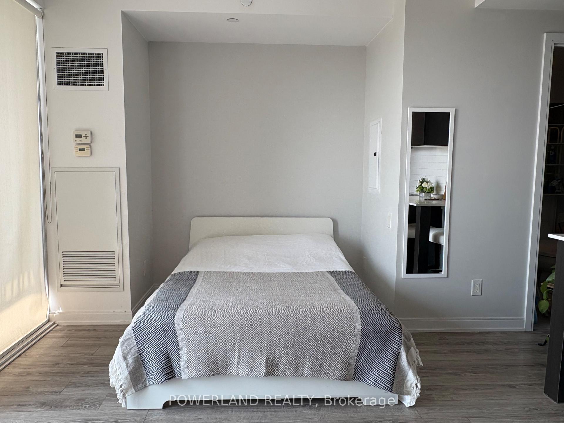 Photo 5 of Unit 3605, 42 Charles Street E, Toronto, Church-Yonge Corridor — HOMEH