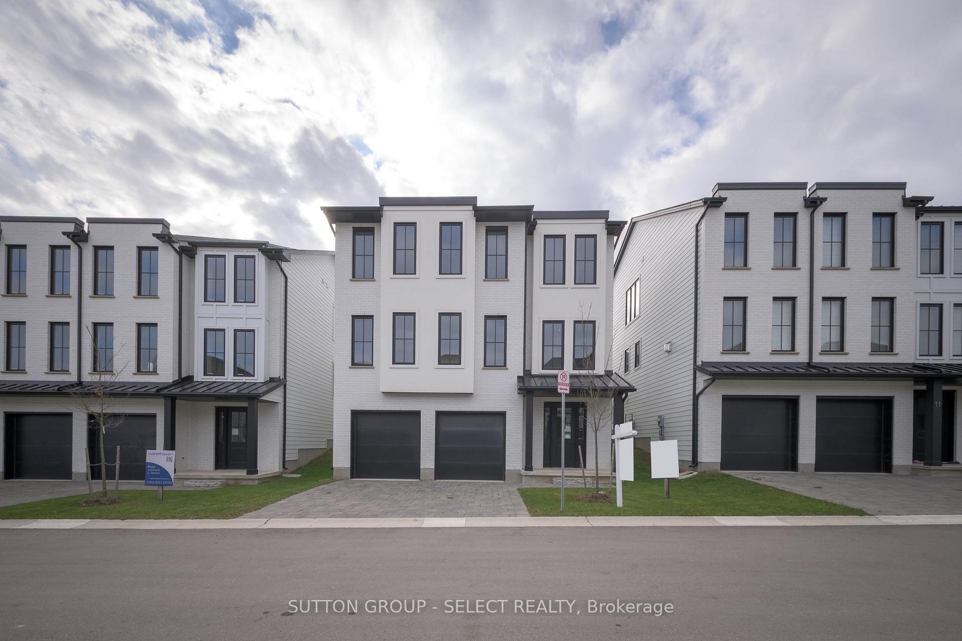 Front of Unit 7, 2835 Sheffield Place