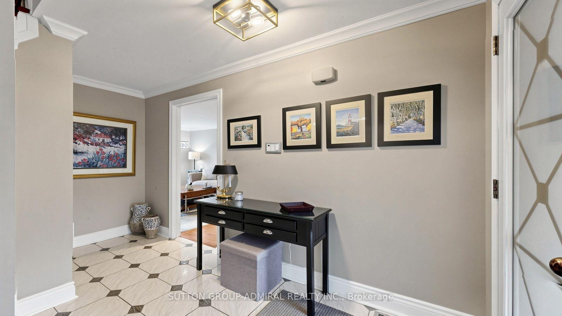 Photo 6 of 21 Donalbain Crescent, Markham, Royal Orchard — HOMEH
