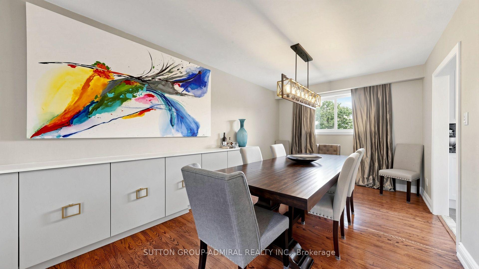 Photo 18 of 21 Donalbain Crescent, Markham, Royal Orchard — HOMEH