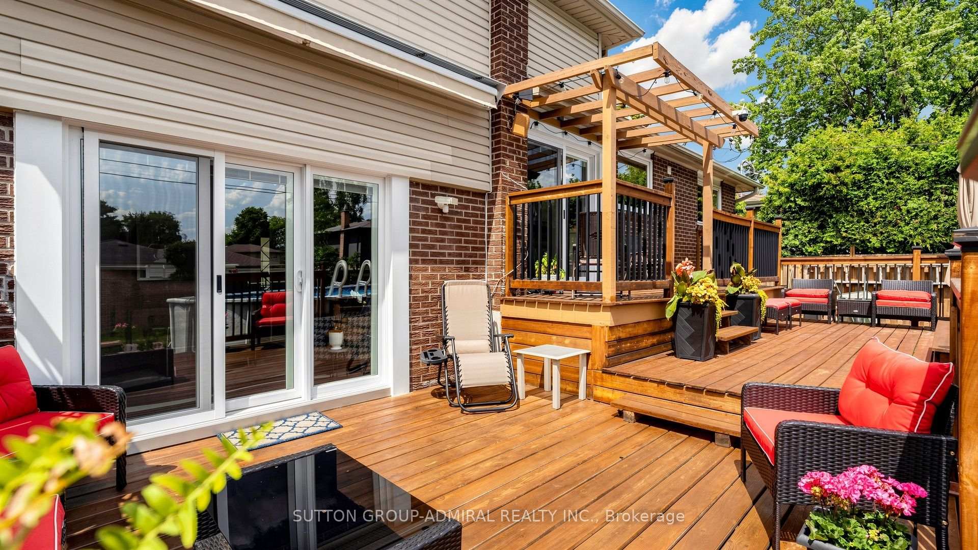 Photo 43 of 21 Donalbain Crescent, Markham, Royal Orchard — HOMEH
