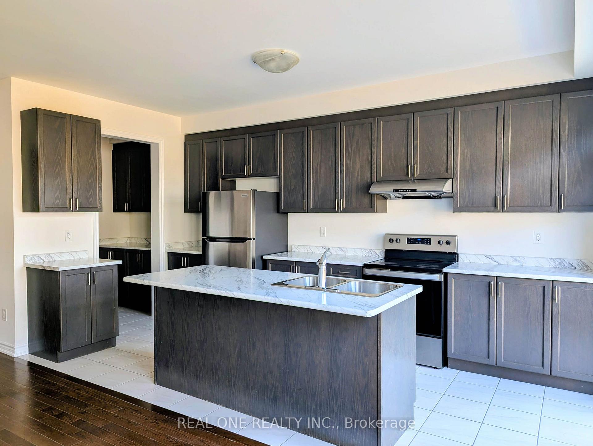 Photo 4 of 7 O'reilly Street, Whitby, Rural Whitby — HOMEH