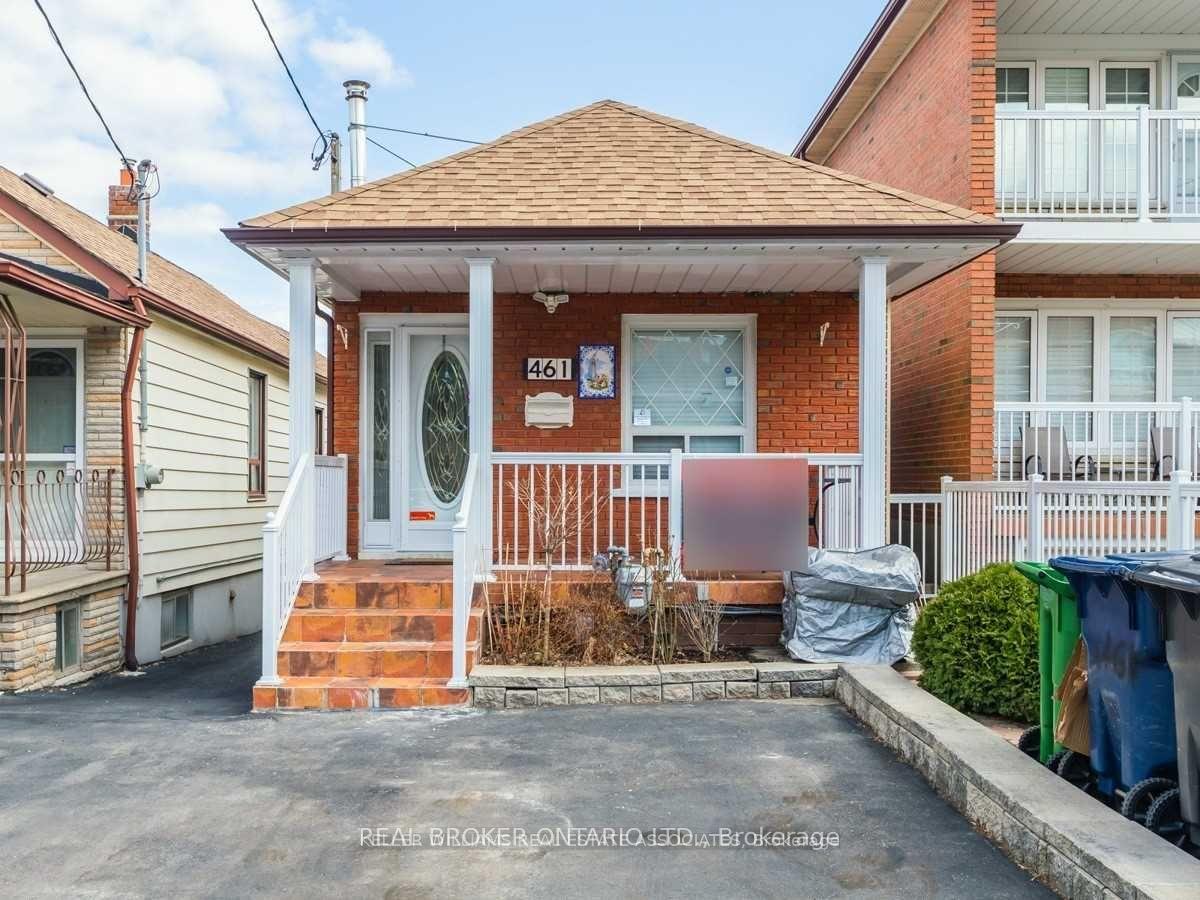 Photo 2 of Unit (Basement), 461 Westmount Avenue, Toronto, Oakwood Village — HOMEH