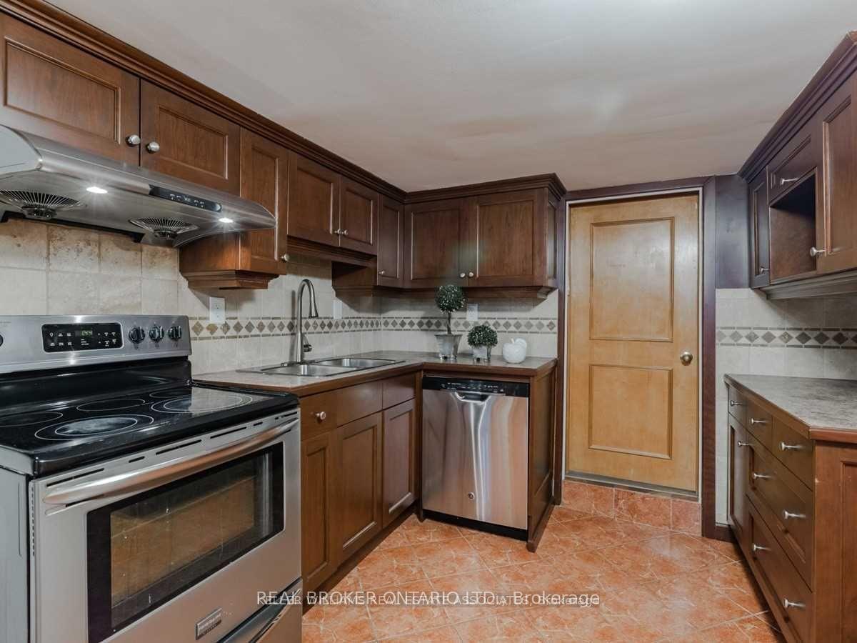 Photo 5 of Unit (Basement), 461 Westmount Avenue, Toronto, Oakwood Village — HOMEH