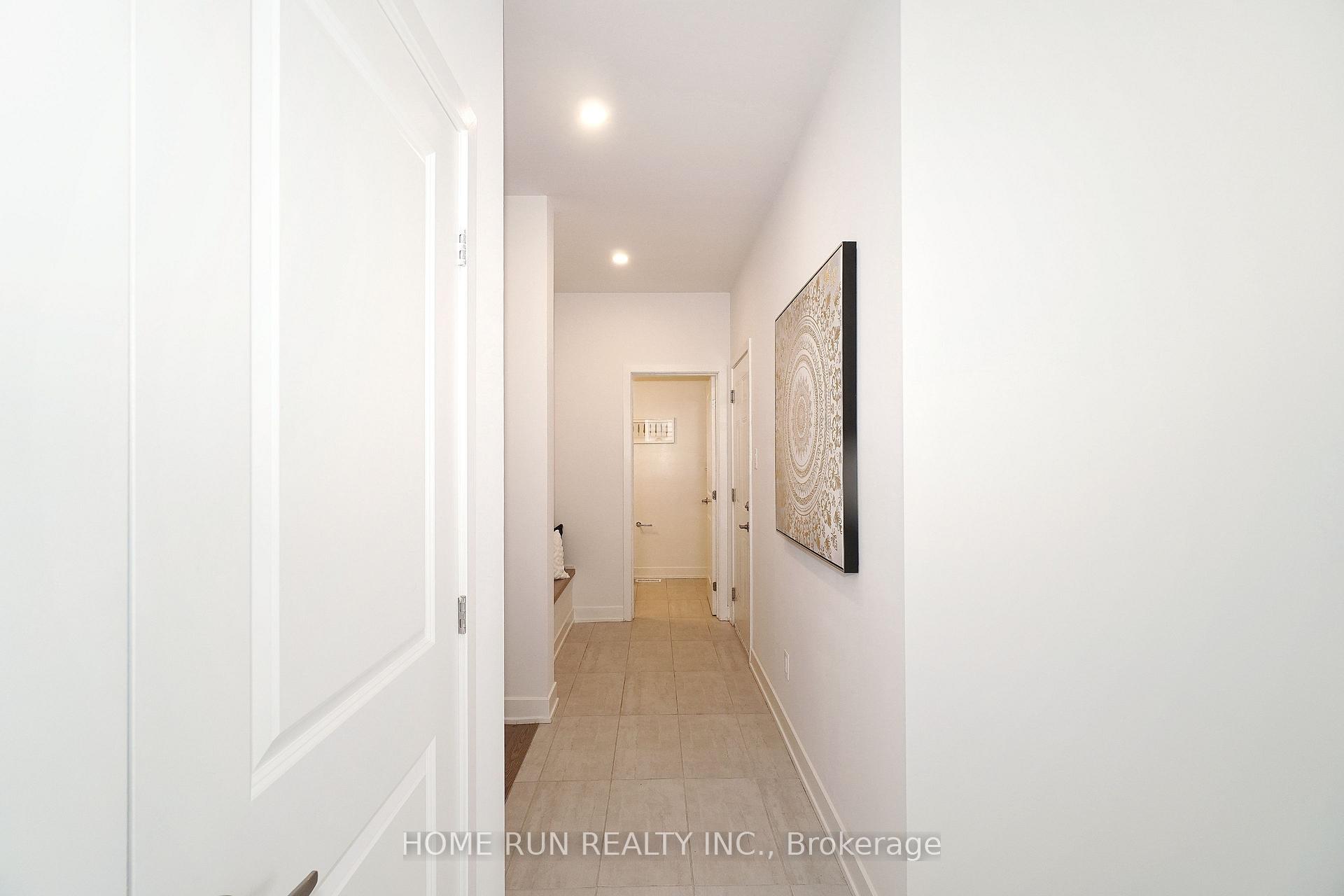 Photo 20 of 1051 Hydrangea Avenue, Ottawa, Riverside South/Gloucester Glen — HOMEH