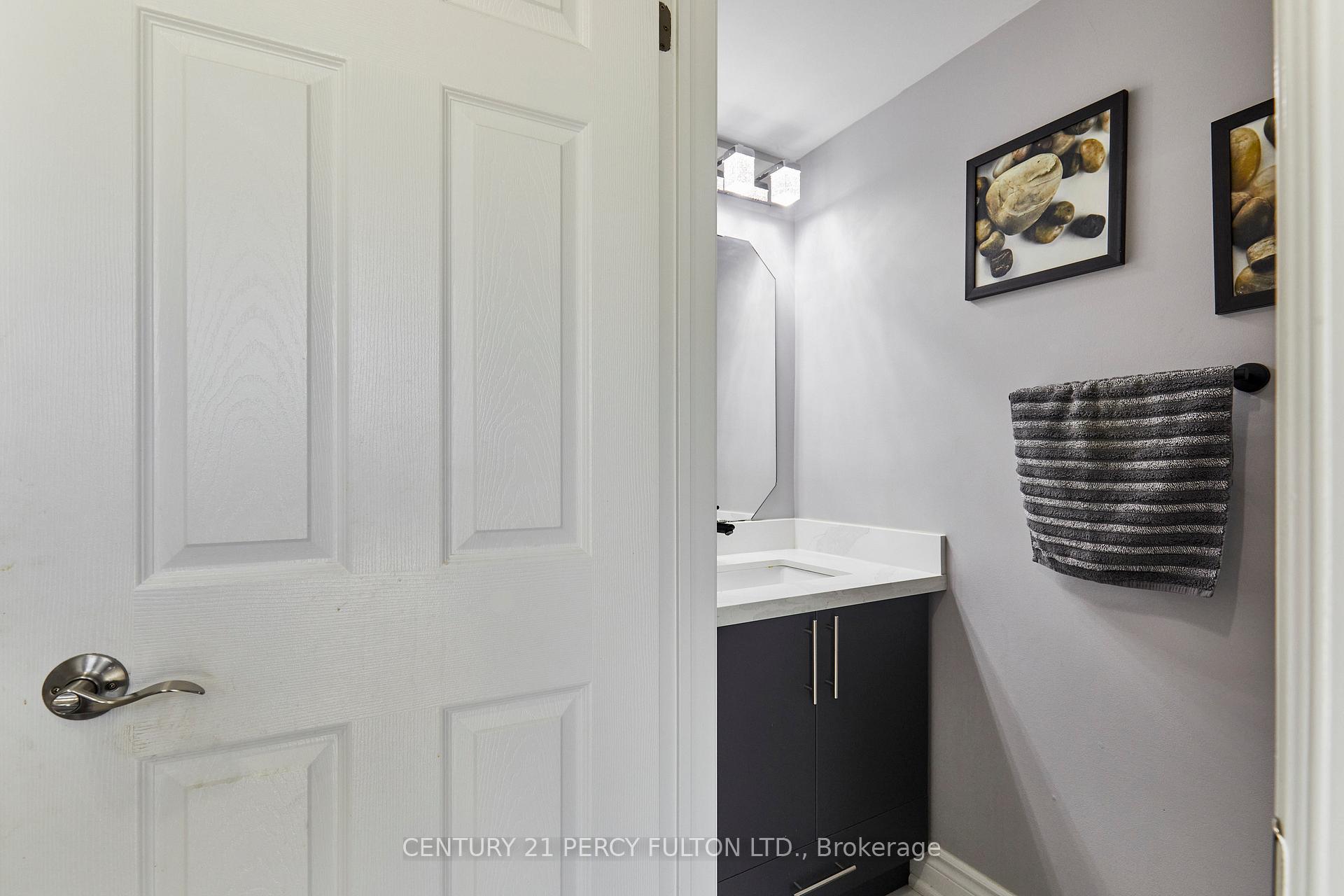 Photo 6 of 1343 Kettering Drive, Oshawa, Eastdale — HOMEH