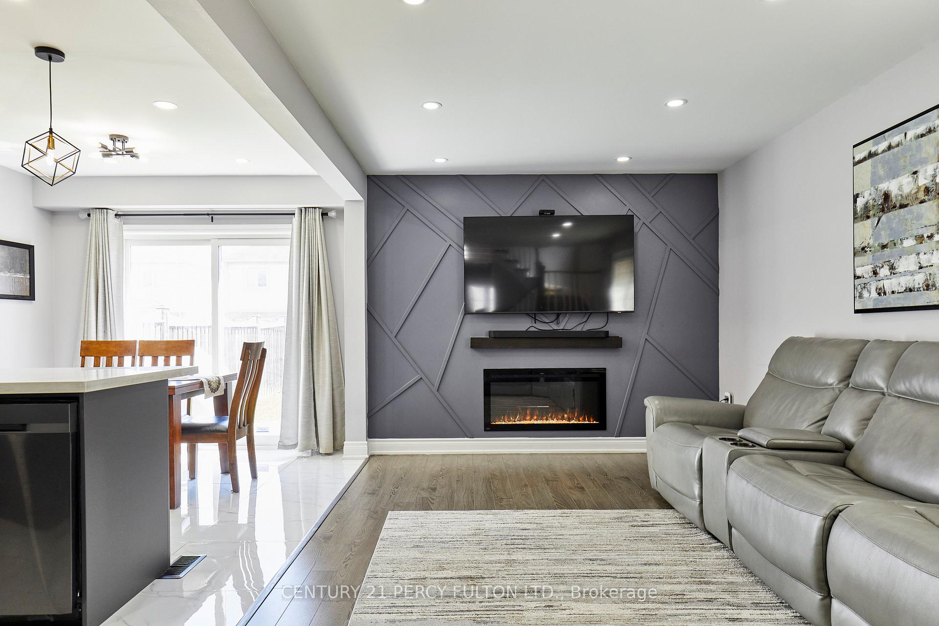 Photo 11 of 1343 Kettering Drive, Oshawa, Eastdale — HOMEH
