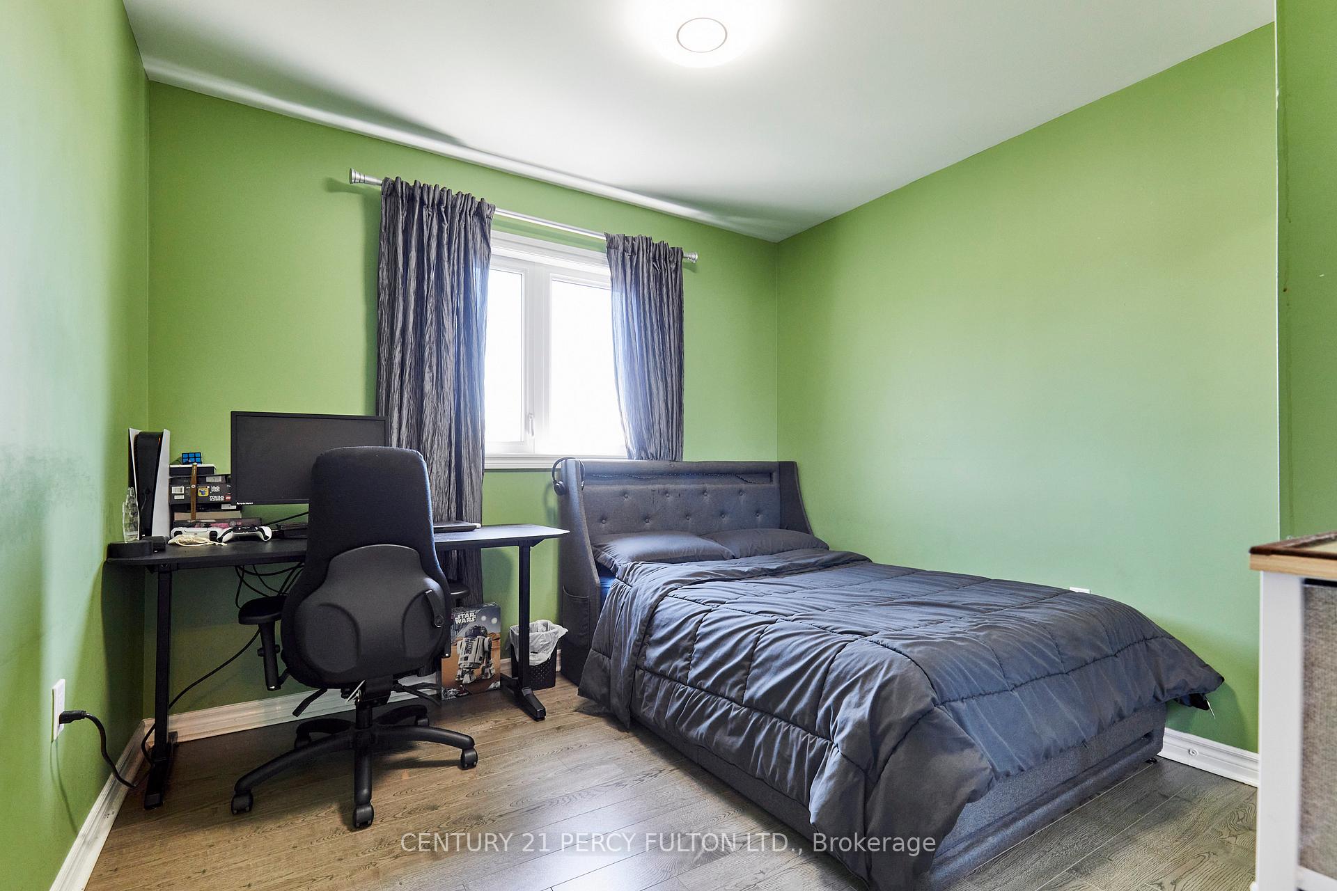 Photo 32 of 1343 Kettering Drive, Oshawa, Eastdale — HOMEH