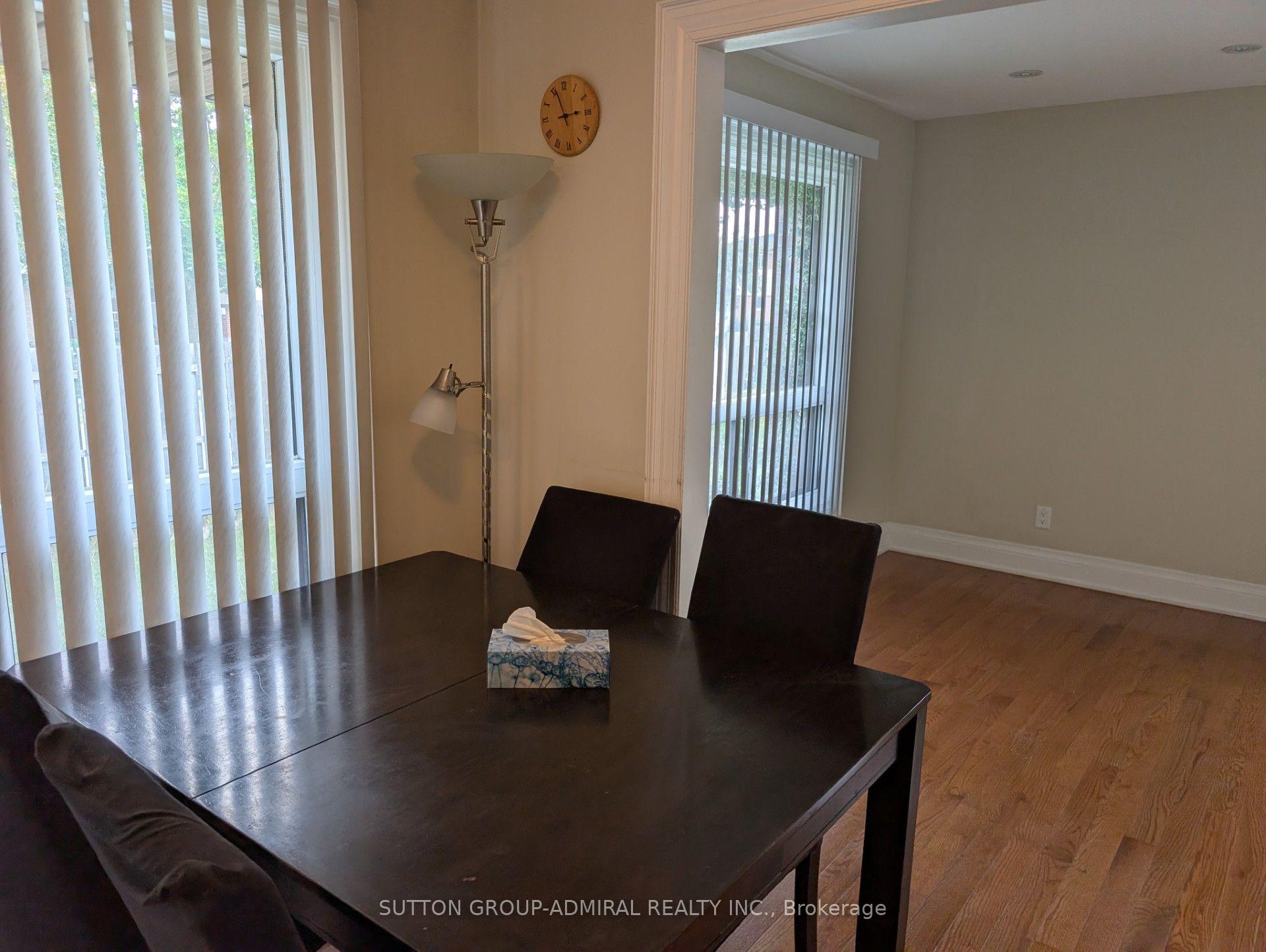 Photo 13 of 1 Damascus Drive, Etobicoke, West Humber-Clairville — HOMEH