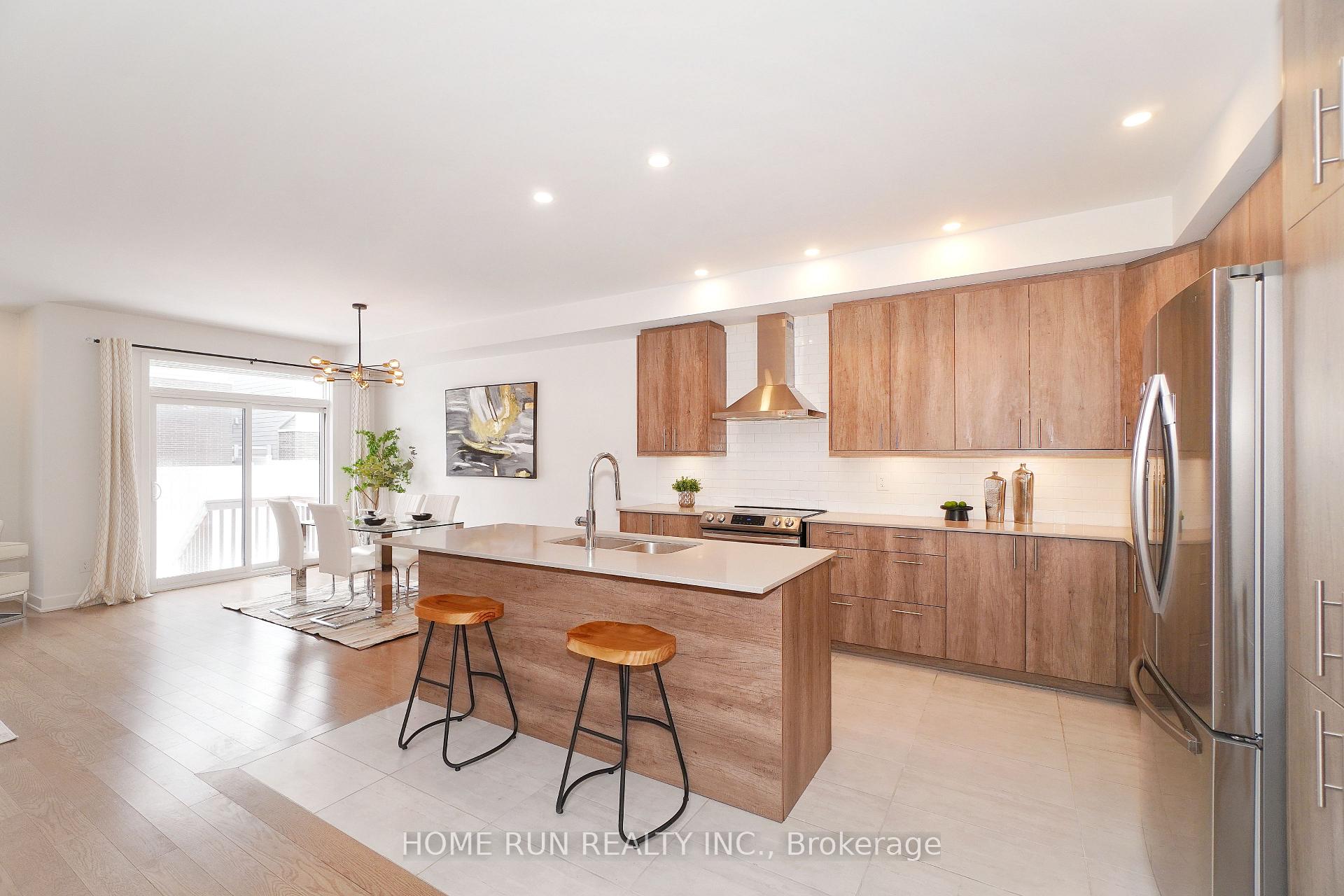 Photo 9 of 1051 Hydrangea Avenue, Ottawa, Riverside South/Gloucester Glen — HOMEH