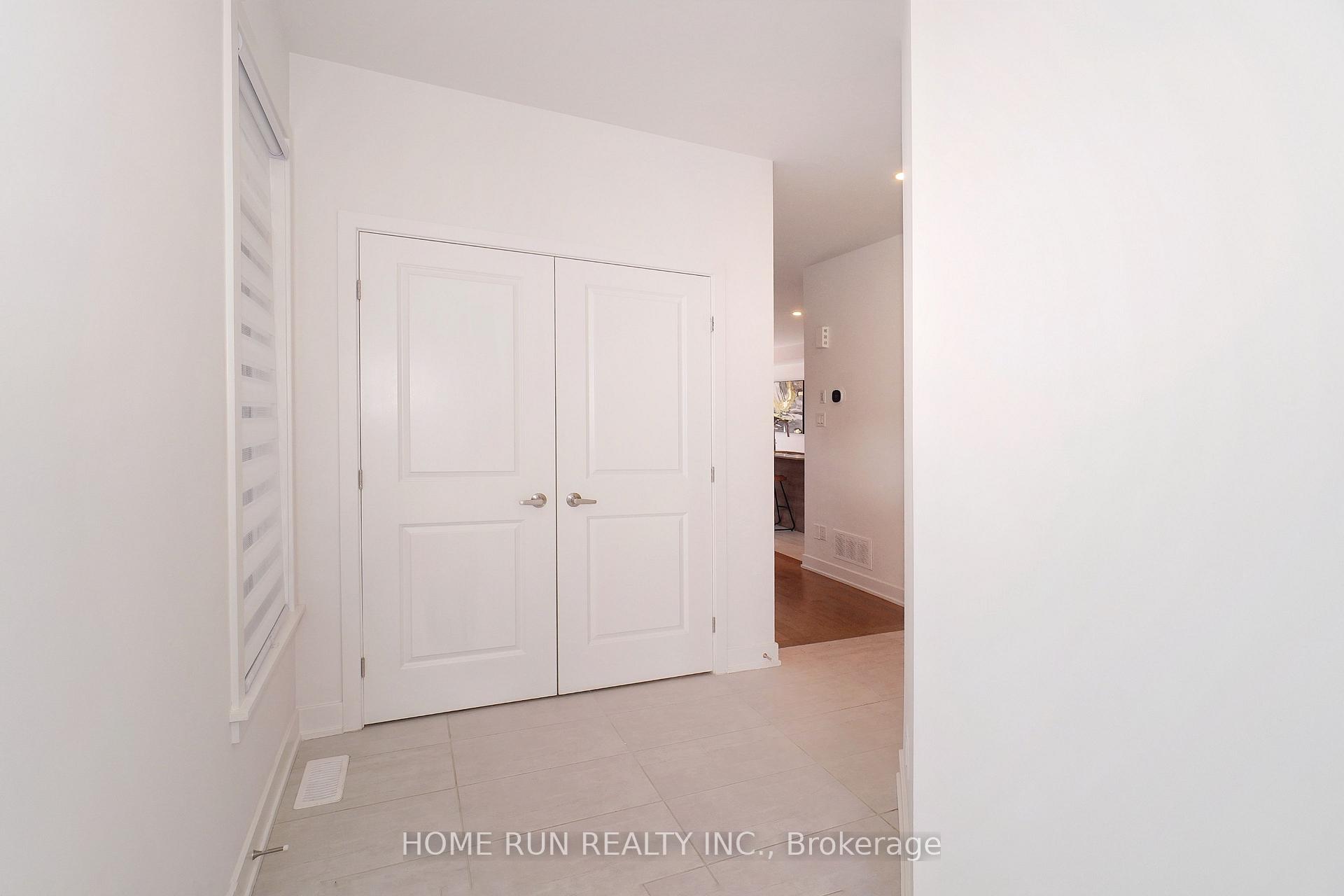 Photo 19 of 1051 Hydrangea Avenue, Ottawa, Riverside South/Gloucester Glen — HOMEH