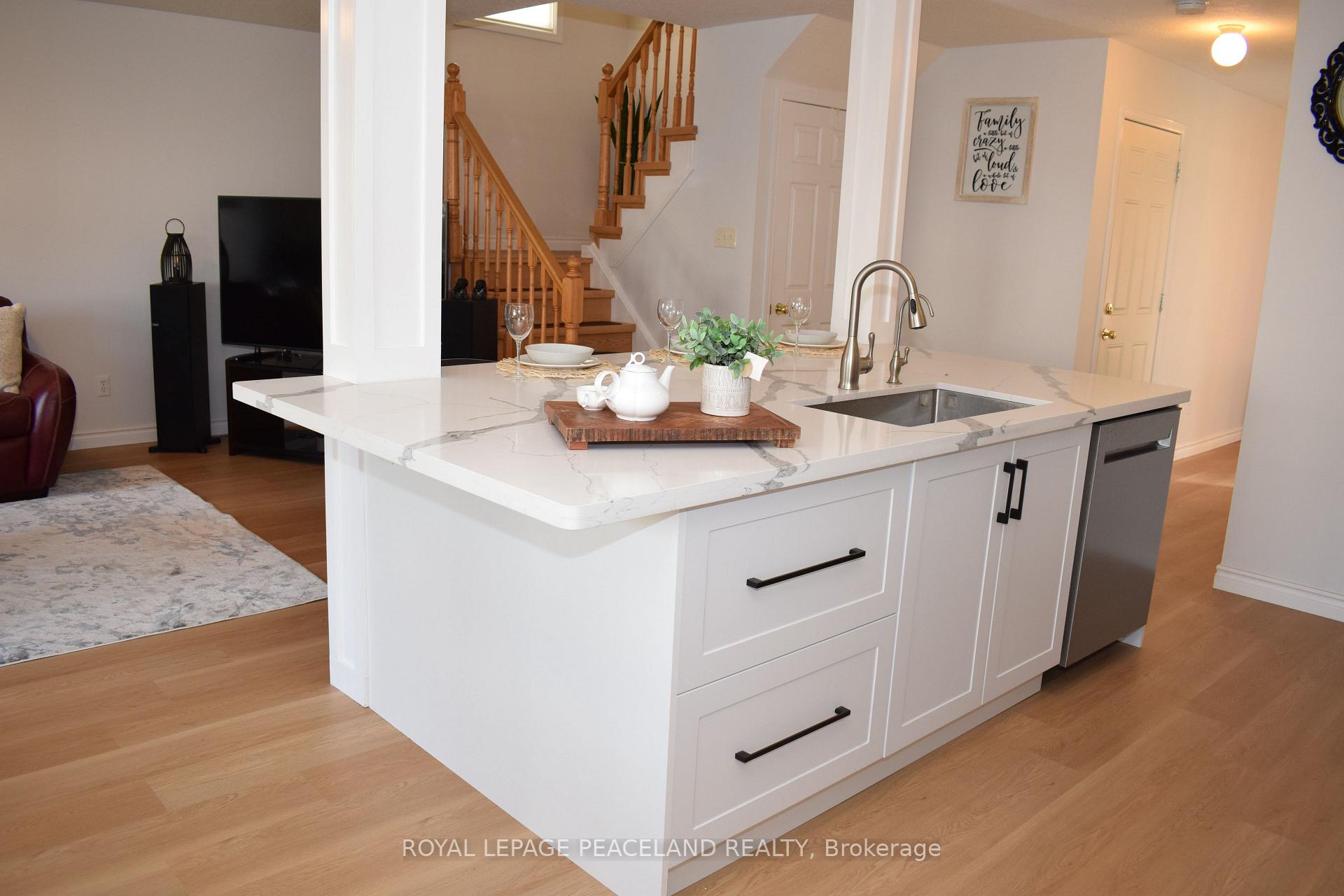 Photo 15 of 28 Lemon Grass Street, Kitchener, Highland West — HOMEH