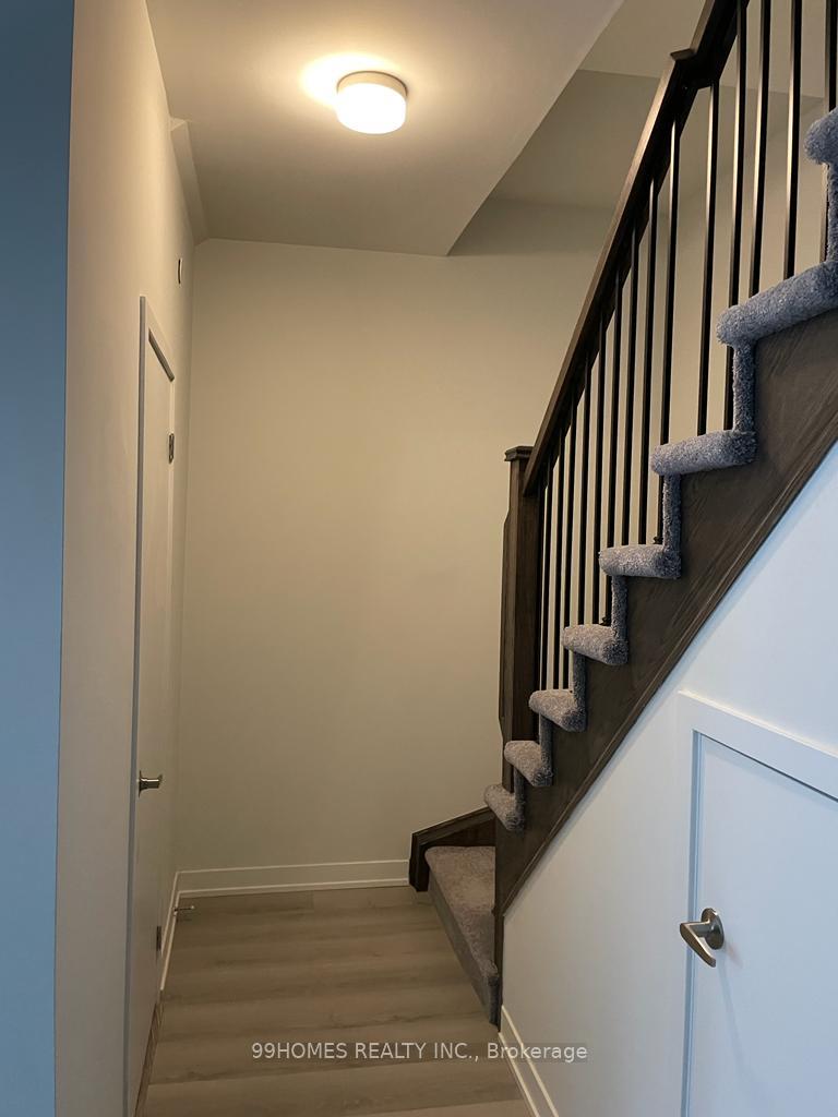 Photo 5 of Unit 17, 3429 Ridgeway Drive, Mississauga, Erin Mills — HOMEH