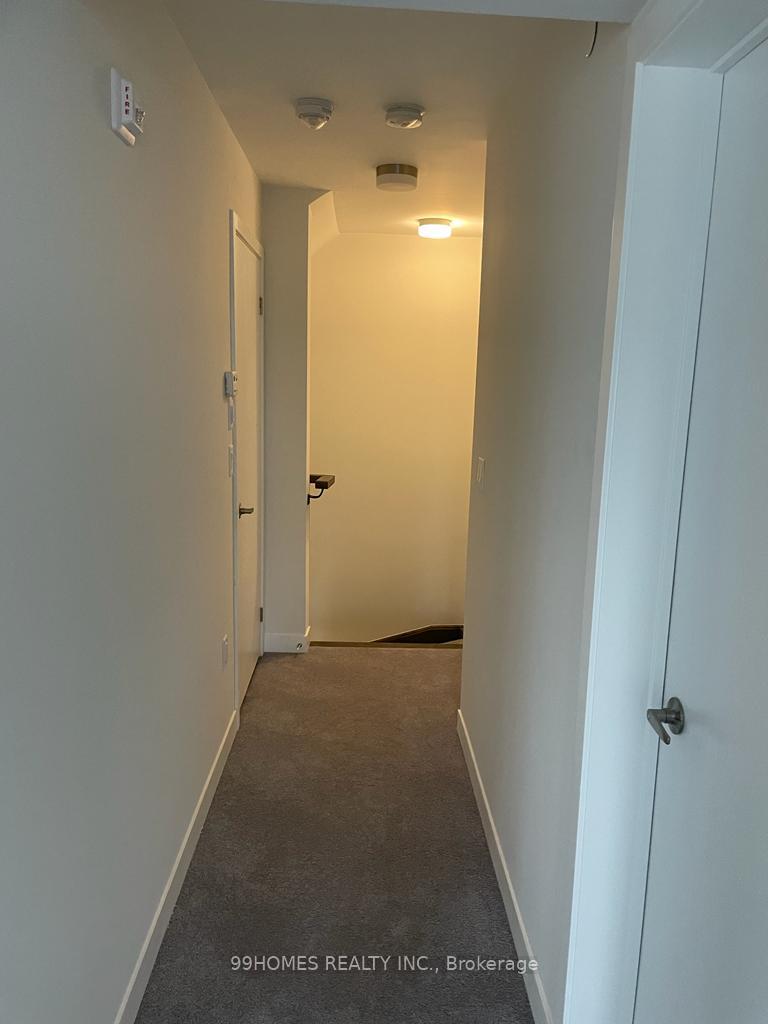 Photo 6 of Unit 17, 3429 Ridgeway Drive, Mississauga, Erin Mills — HOMEH