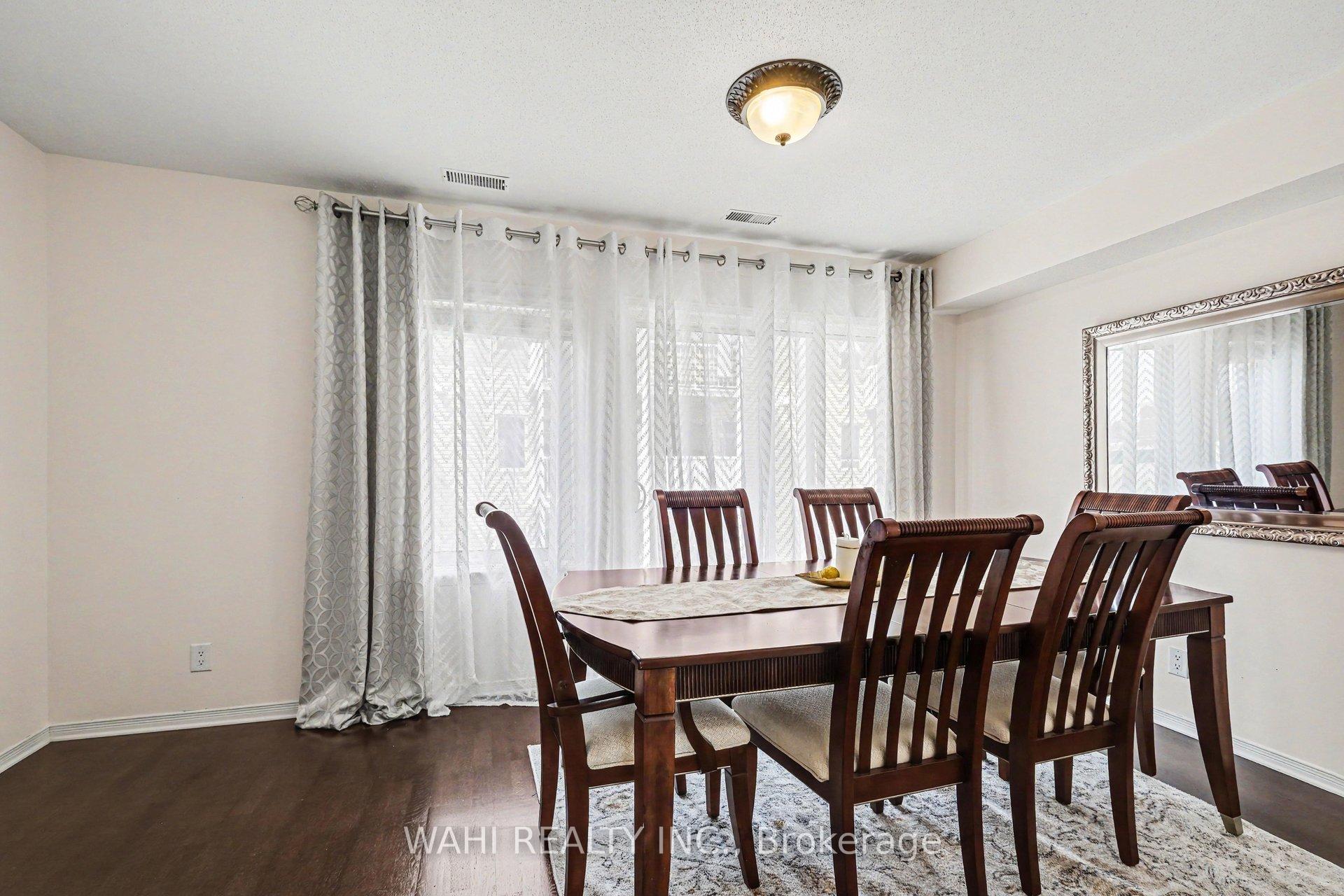 Photo 8 of Unit 7, 155 Windswept Private, Ottawa, Riverside South/Gloucester Glen — HOMEH