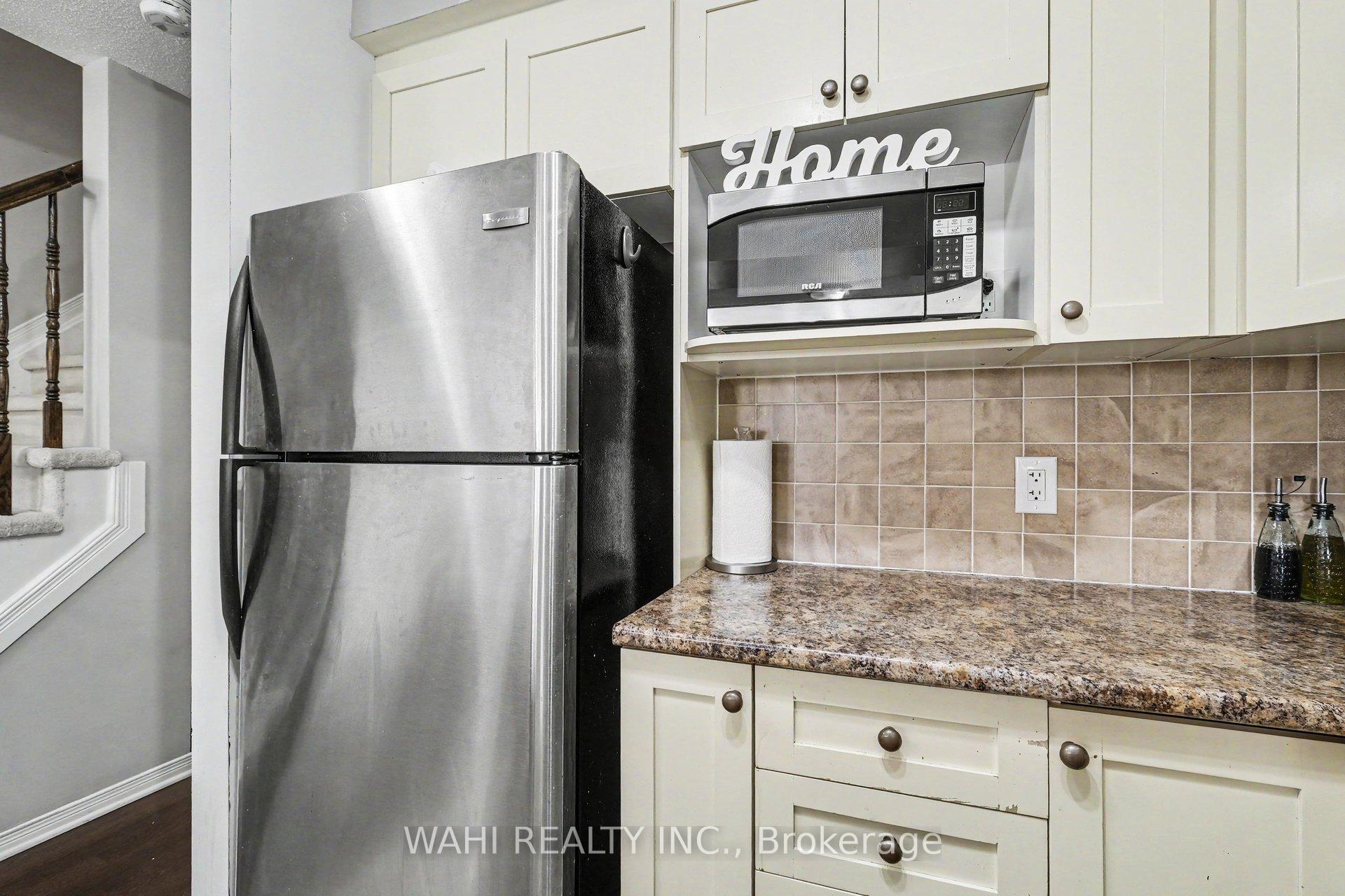 Photo 10 of Unit 7, 155 Windswept Private, Ottawa, Riverside South/Gloucester Glen — HOMEH