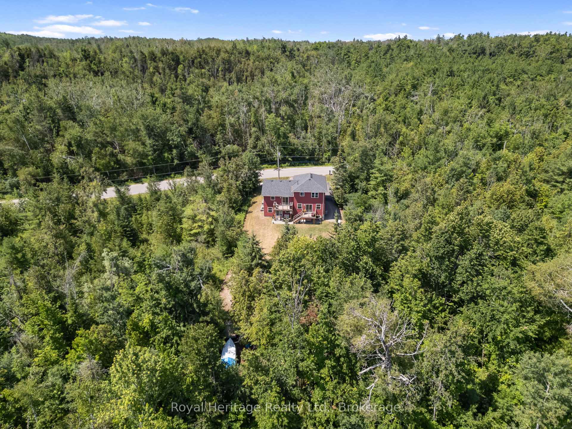 Photo 33 of 38 Clifford Drive, Kawartha Lakes, Verulam — HOMEH