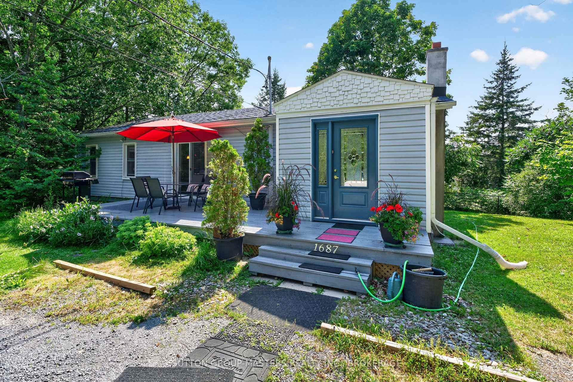 Photo of 1687 Harten Lane