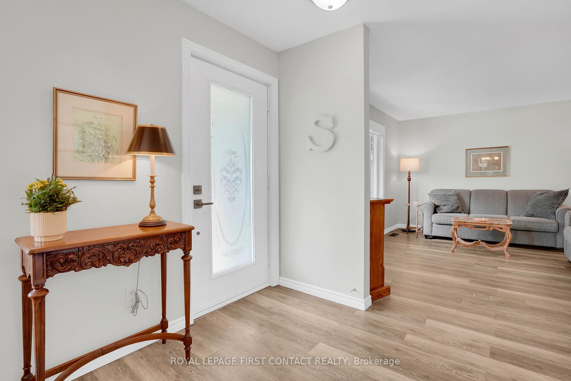 Photo 3 of 214 Point Street, Clearview, Stayner — HOMEH