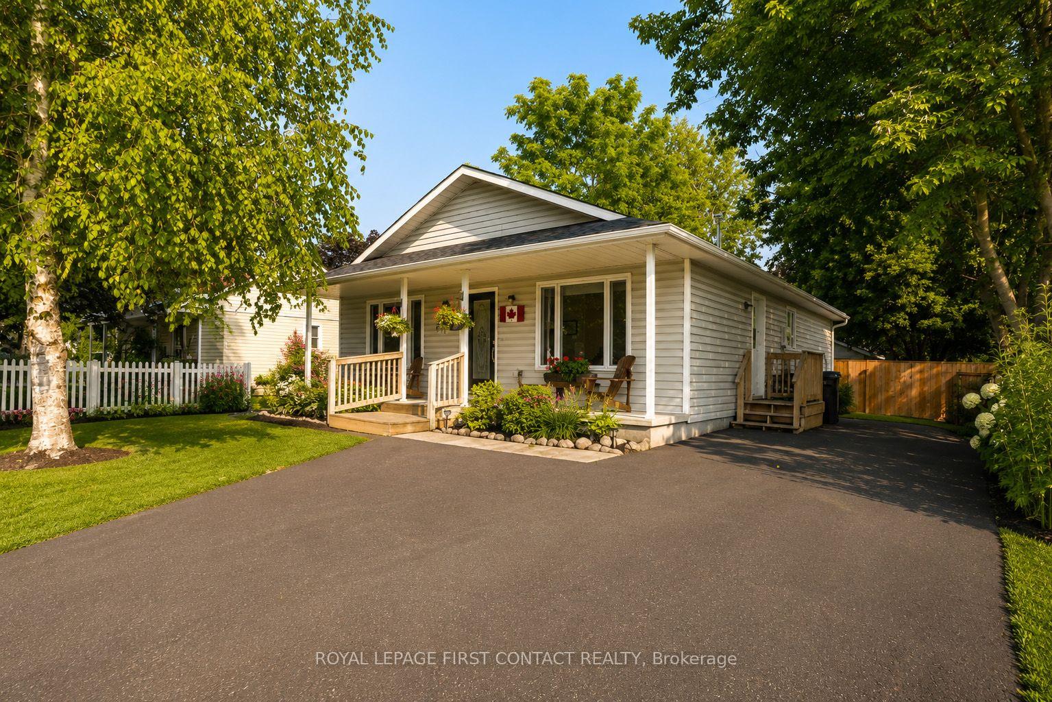 Photo 32 of 214 Point Street, Clearview, Stayner — HOMEH
