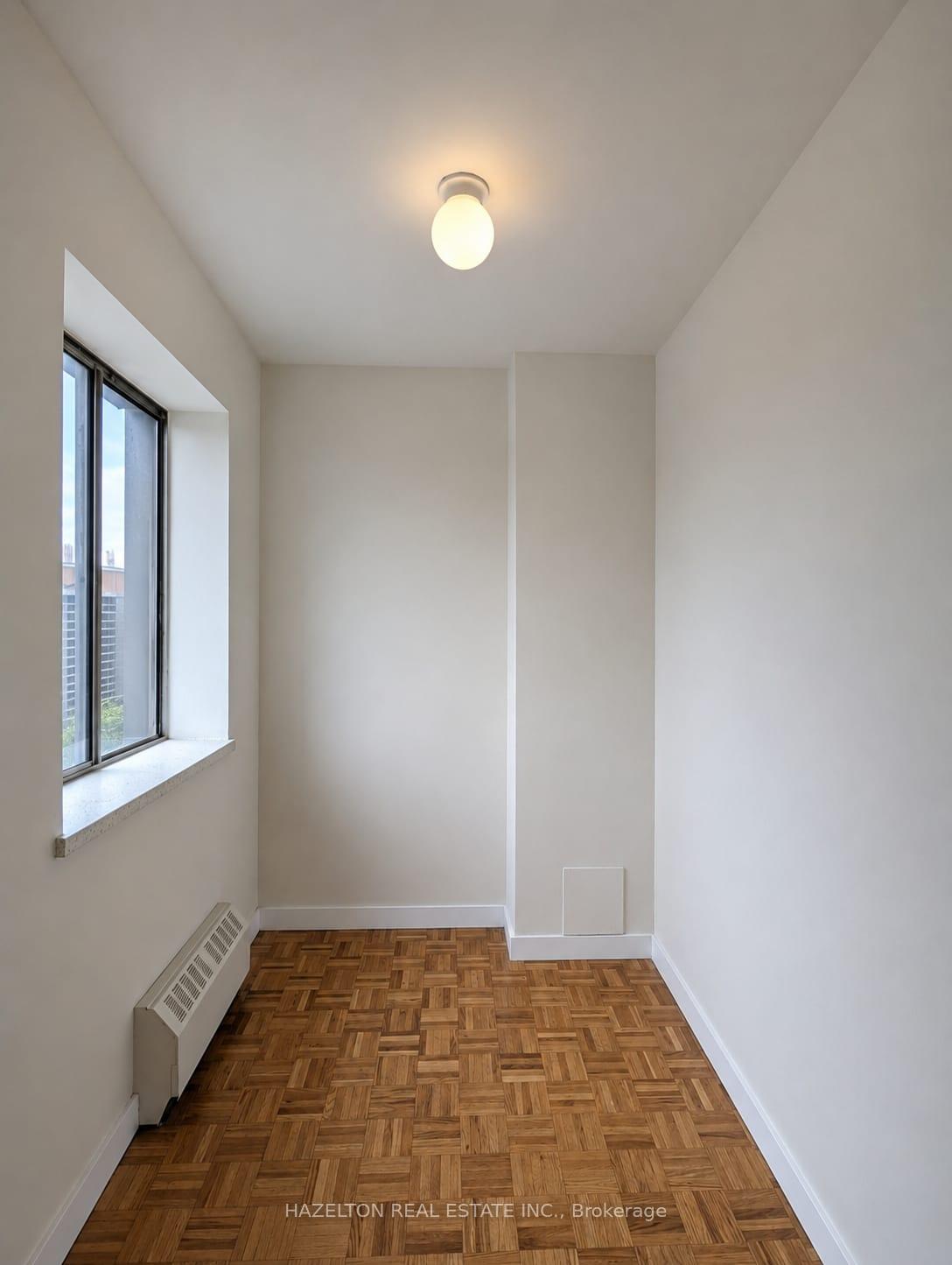 Photo 8 of Unit 1015, 1665 Bloor Street E, Mississauga, Applewood — HOMEH