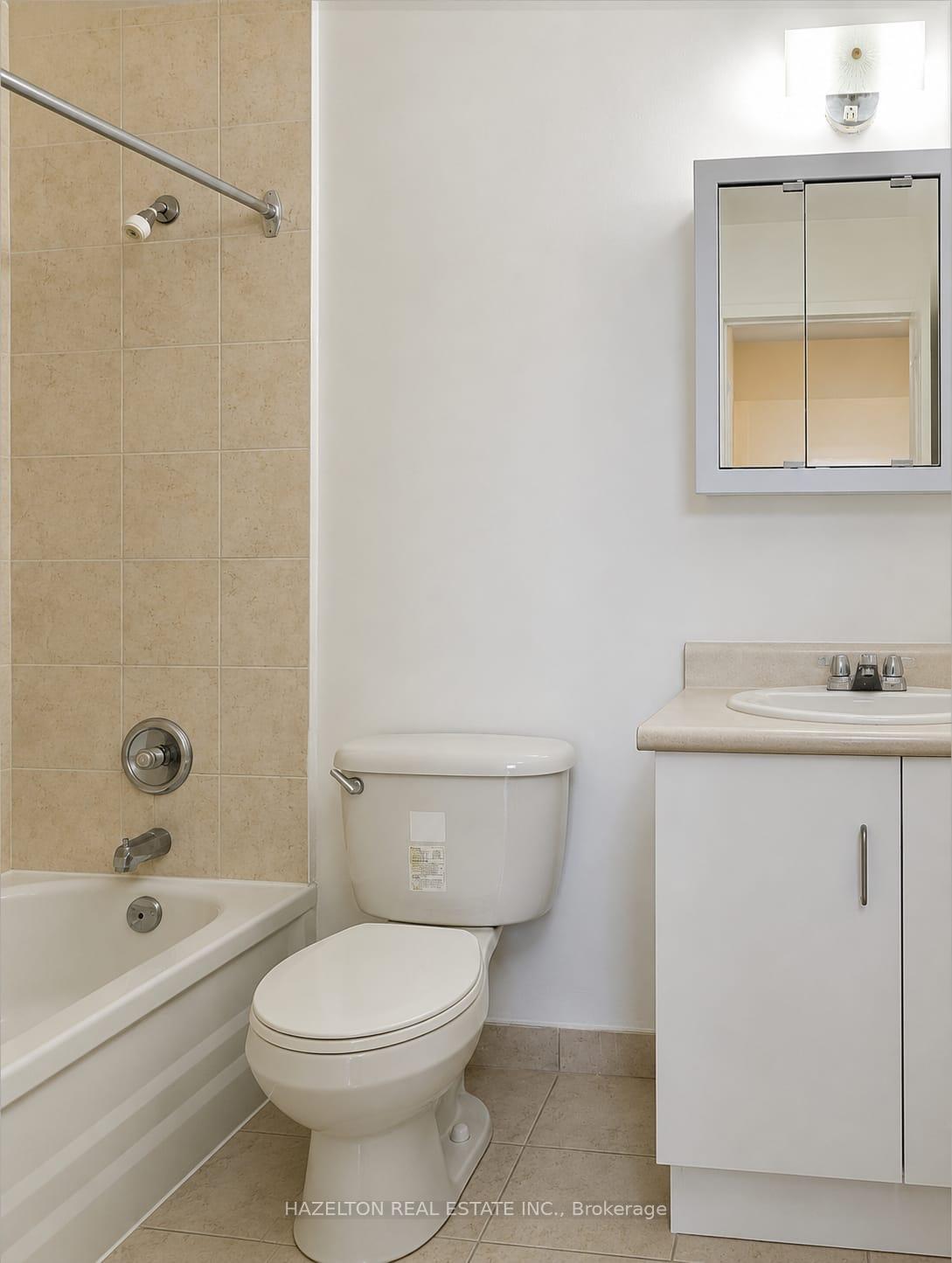Photo 10 of Unit 1015, 1665 Bloor Street E, Mississauga, Applewood — HOMEH