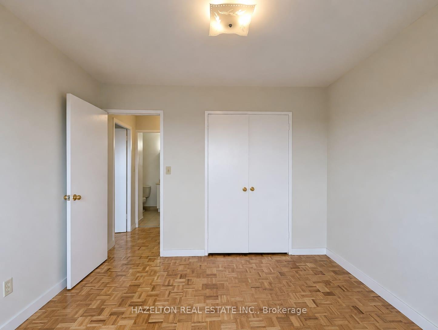 Photo 13 of Unit 1015, 1665 Bloor Street E, Mississauga, Applewood — HOMEH
