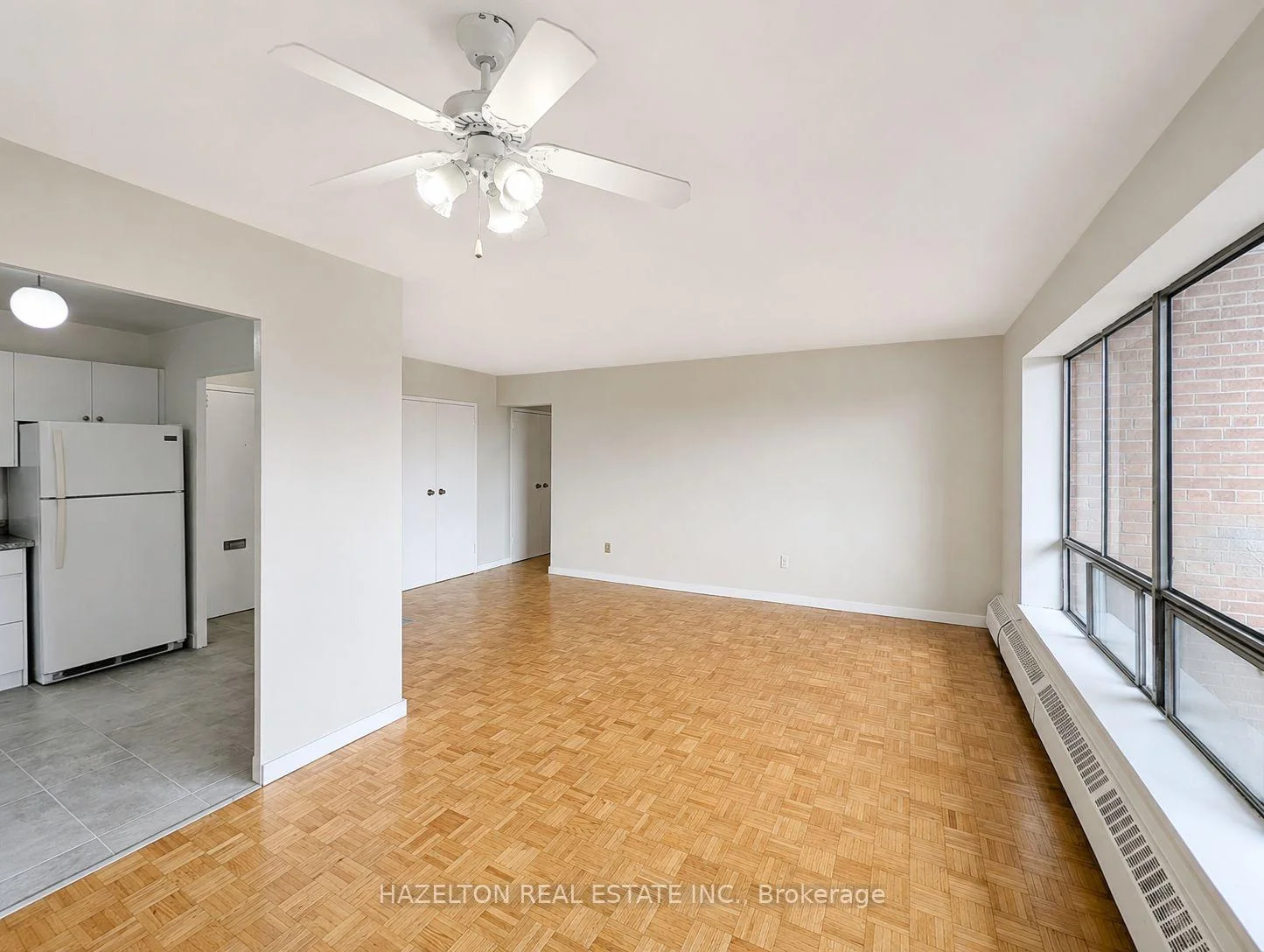 Photo 22 of Unit 1015, 1665 Bloor Street E, Mississauga, Applewood — HOMEH