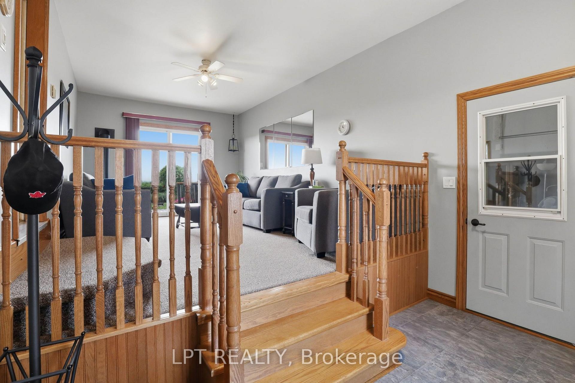 Photo 4 of 22095 Mc Dougall Line, West Elgin, Rural West Elgin — HOMEH