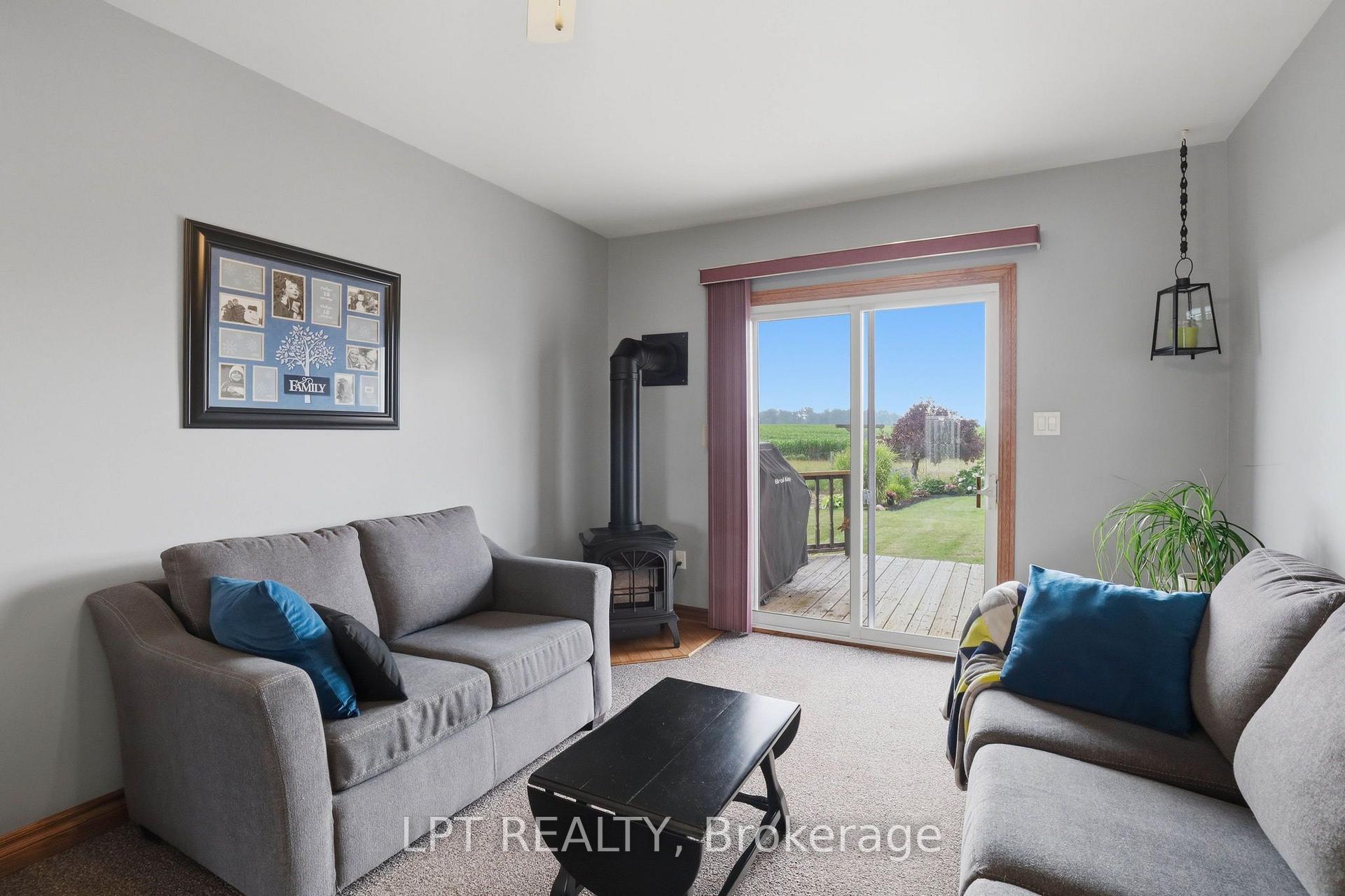 Photo 8 of 22095 Mc Dougall Line, West Elgin, Rural West Elgin — HOMEH