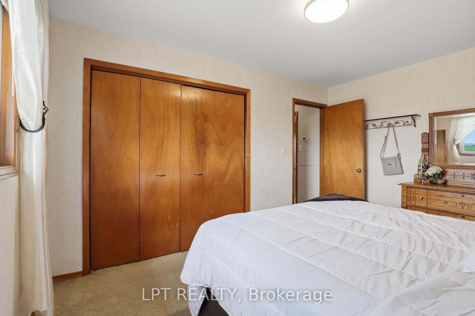 Photo 21 of 22095 Mc Dougall Line, West Elgin, Rural West Elgin — HOMEH