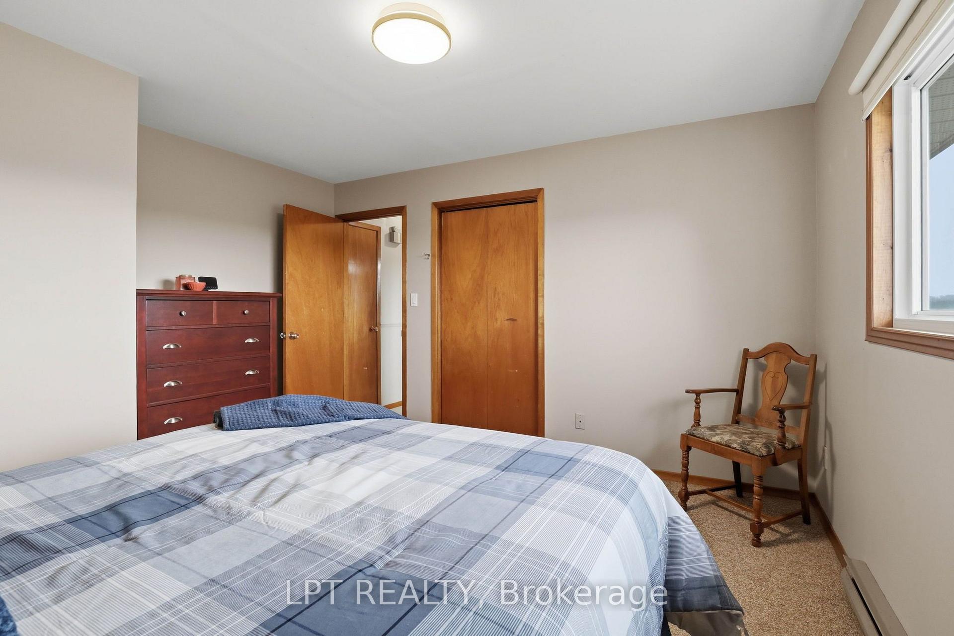 Photo 23 of 22095 Mc Dougall Line, West Elgin, Rural West Elgin — HOMEH