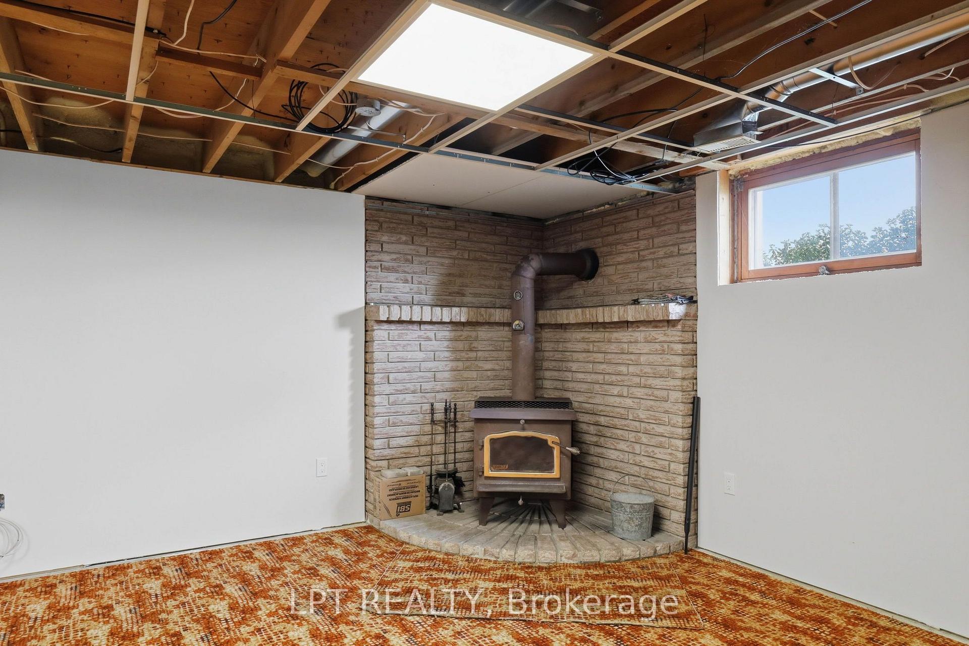 Photo 24 of 22095 Mc Dougall Line, West Elgin, Rural West Elgin — HOMEH