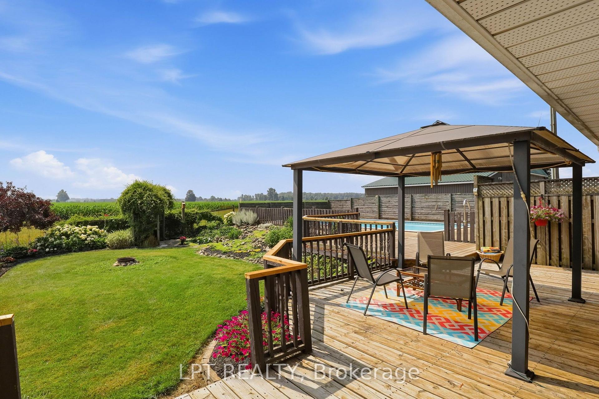 Photo 25 of 22095 Mc Dougall Line, West Elgin, Rural West Elgin — HOMEH