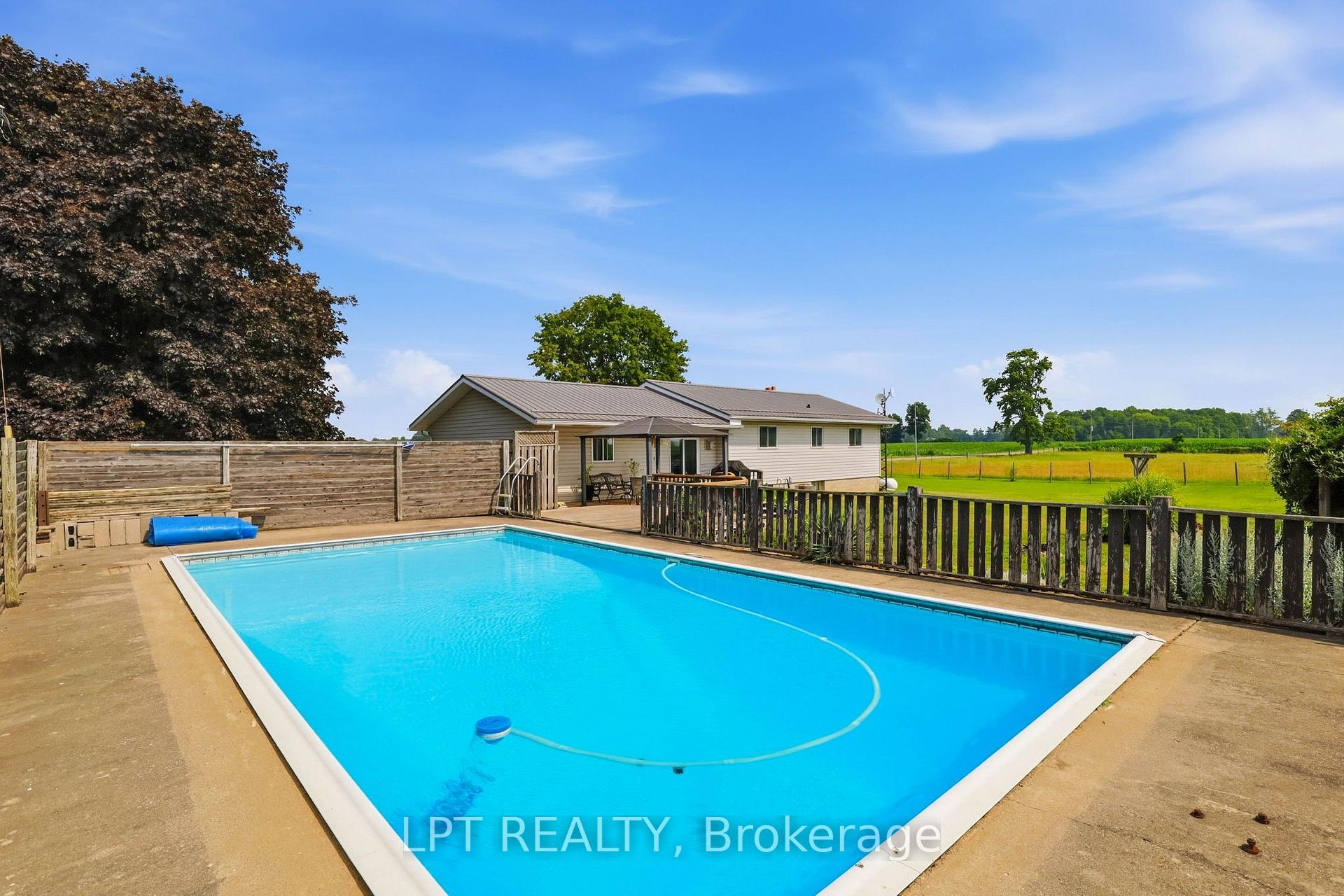 Photo 29 of 22095 Mc Dougall Line, West Elgin, Rural West Elgin — HOMEH