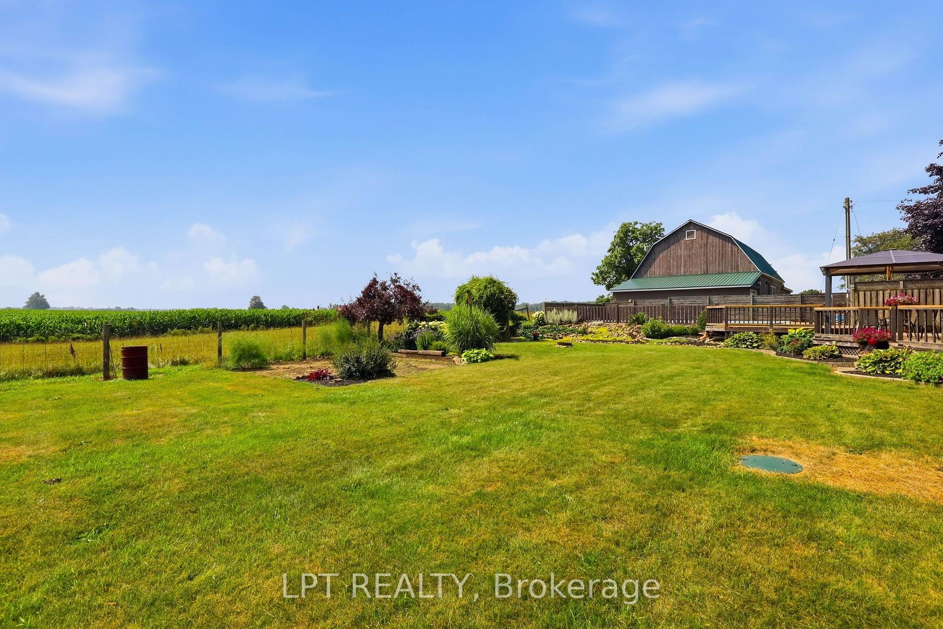 Photo 35 of 22095 Mc Dougall Line, West Elgin, Rural West Elgin — HOMEH