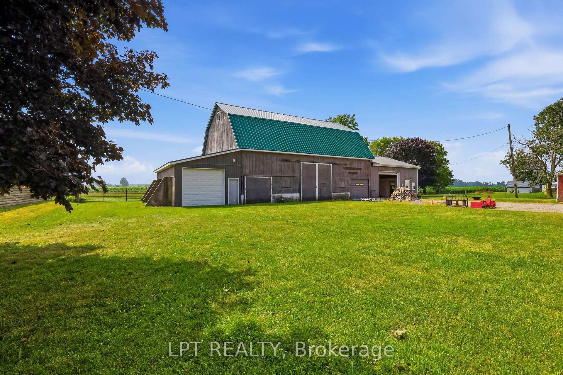 Photo 37 of 22095 Mc Dougall Line, West Elgin, Rural West Elgin — HOMEH